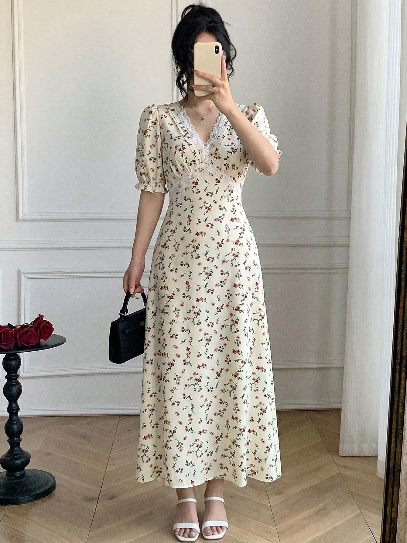 Celisse Women's Elegant Fitted A-Line Floral Dress, V-Neck Lace Patchwork, Suitable For Daily Commute, Summer Vacation, Graduation Ceremony, Birthday