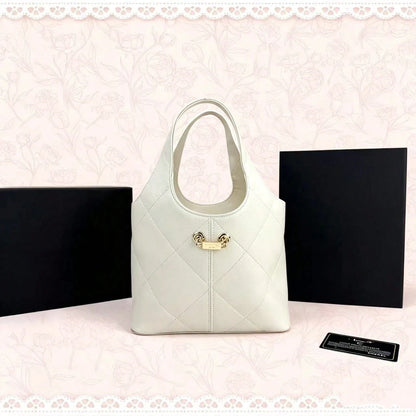 CHAN New Lightweight Luxury Bucket Bag, Minimalist Stylish Genuine Leather Shoulder Bag, Suitable For Commuting, Daily Use, And Dates