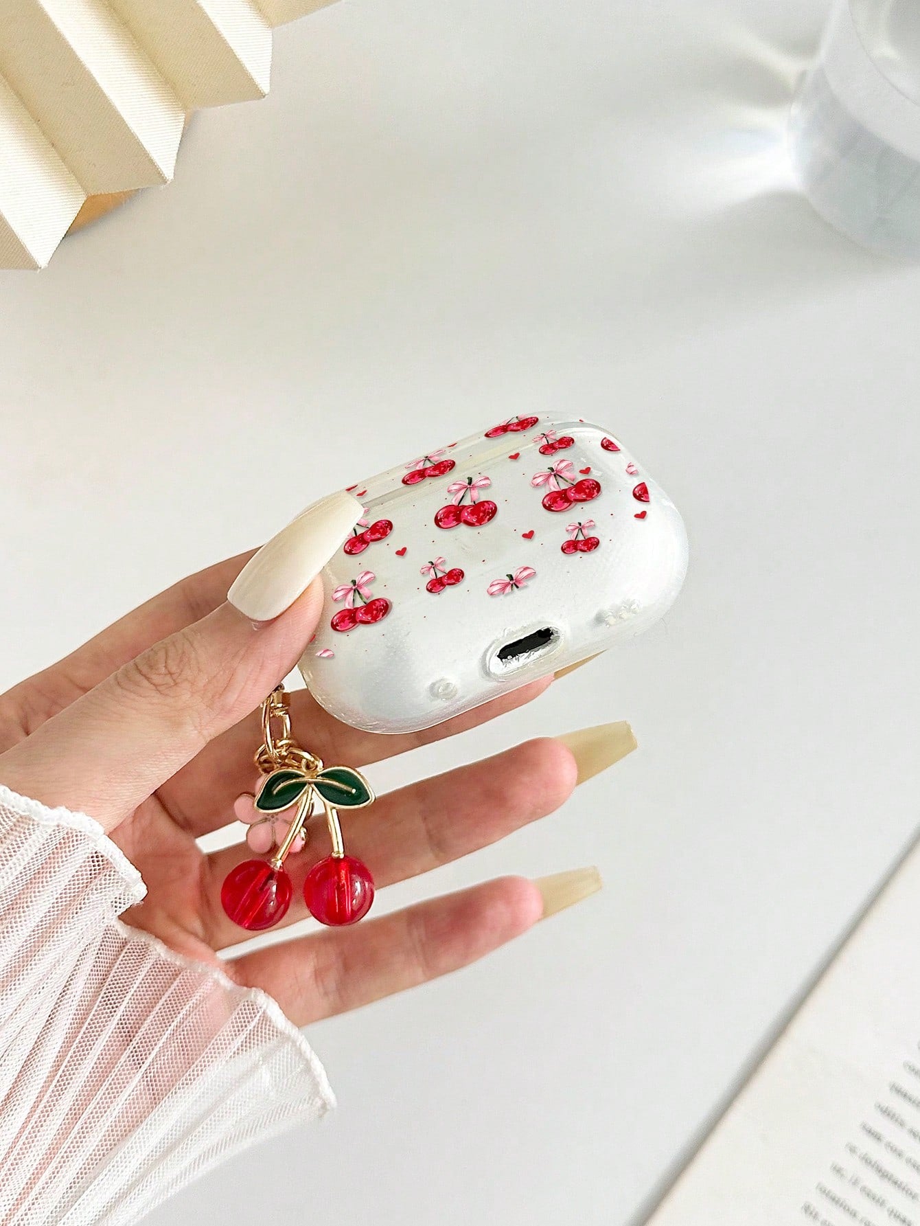 Cherry Painted Transparent Flower Button Thickened Fashion Bluetooth Anti-Drop Earphone Case Compatible With S4 Protective Case Apple Wireless Bluetooth Earphone Shell Glossy Pro2 Full Coverage Pods 3