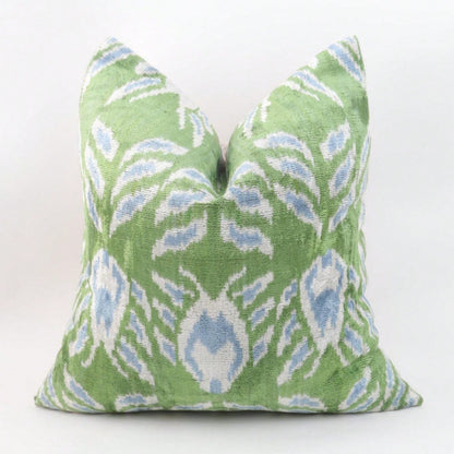 CKnight Green Velvet Ikat Pillow Cover, Leaf Patterned Cushion (20x20)