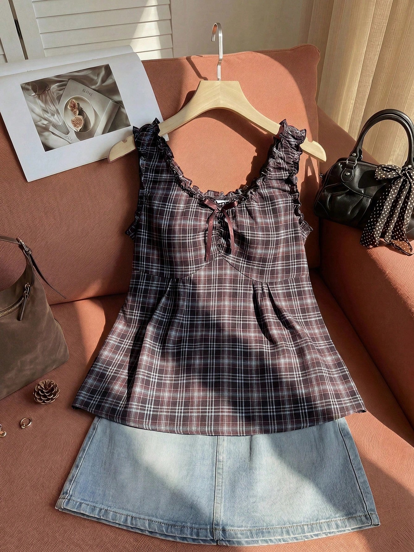 Comfortcana Plus Size Sweet 90s Vacation Style Navy Blue Plaid Camisole With Bow Decor, Spring/Summer Date Night