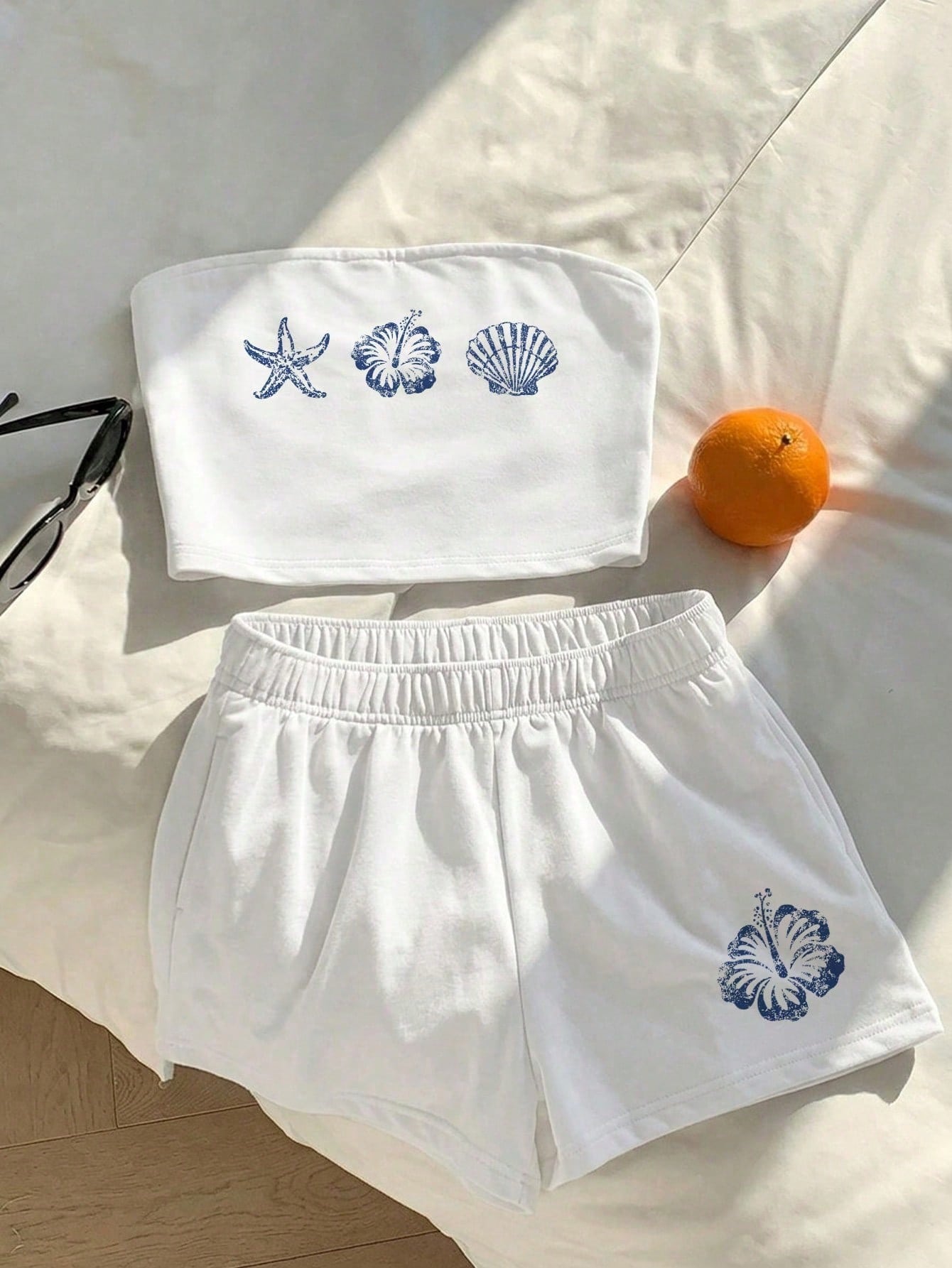 Comfortcana Women's Summer Blue White Stripe Striped Bandeau Top And Shorts Set,Casual Loungewear Minimalist Daily Versatile Outfit For Party,Airport,Vacation
