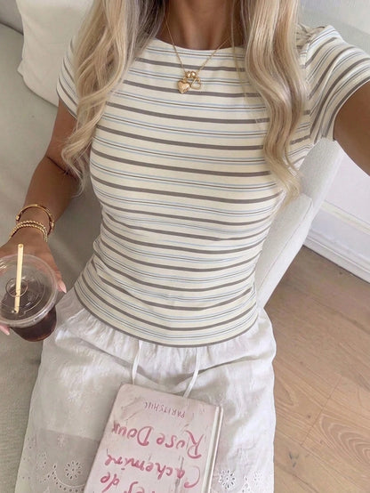 CovetEZ Casual French Minimalist Sexy Off-Shoulder Beige Short Sleeve T-Shirt, Suitable For Spring And Summer, Daily Versatile Party Travel Gathering Y2K Tops