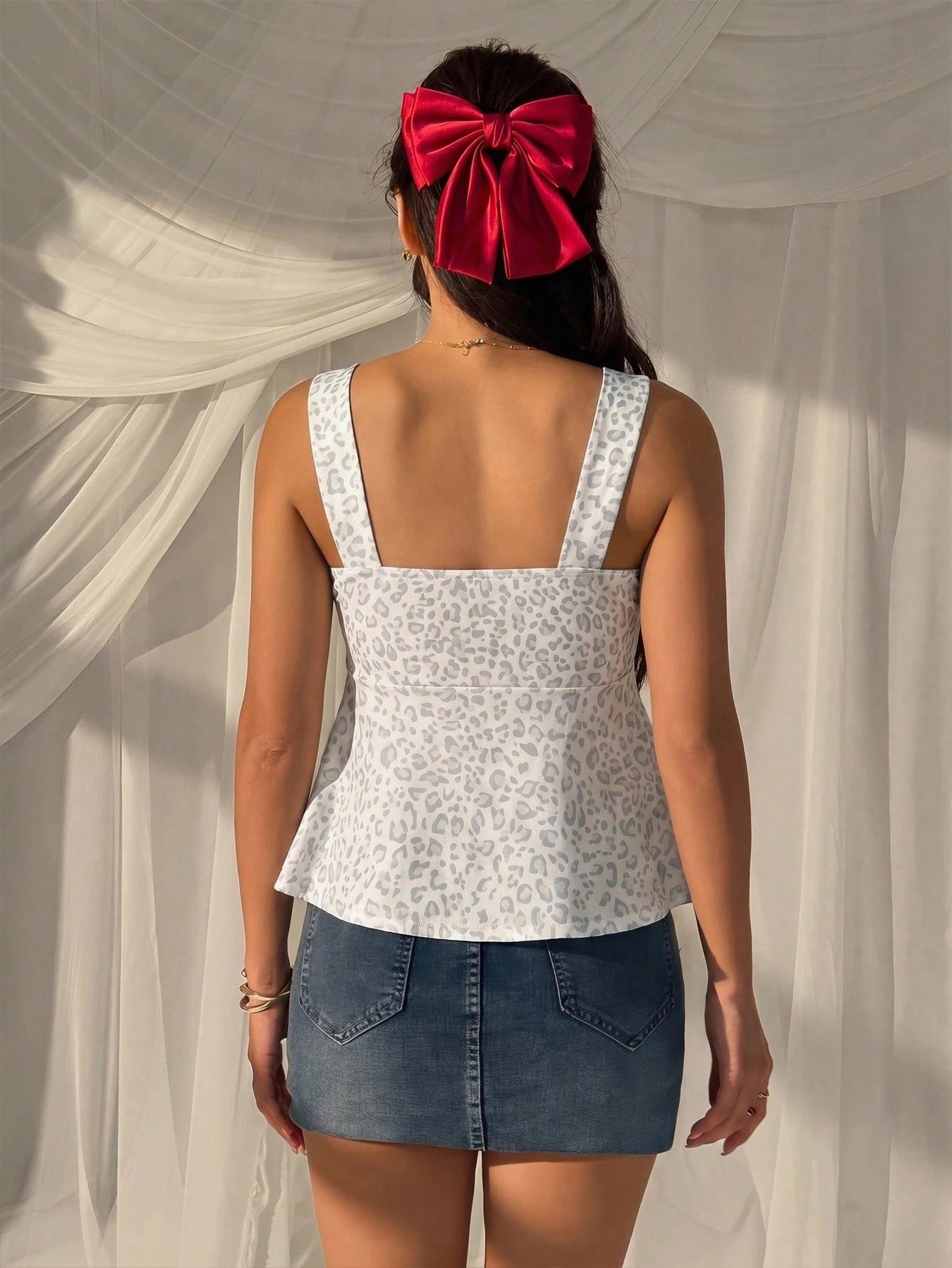 CovetEZ Vintage Sexy Black And White Leopard Print Pattern Casual Women's Drawstring Camisole Tank Top, Cute Summer Top For Outings, Daily Commute Going Out