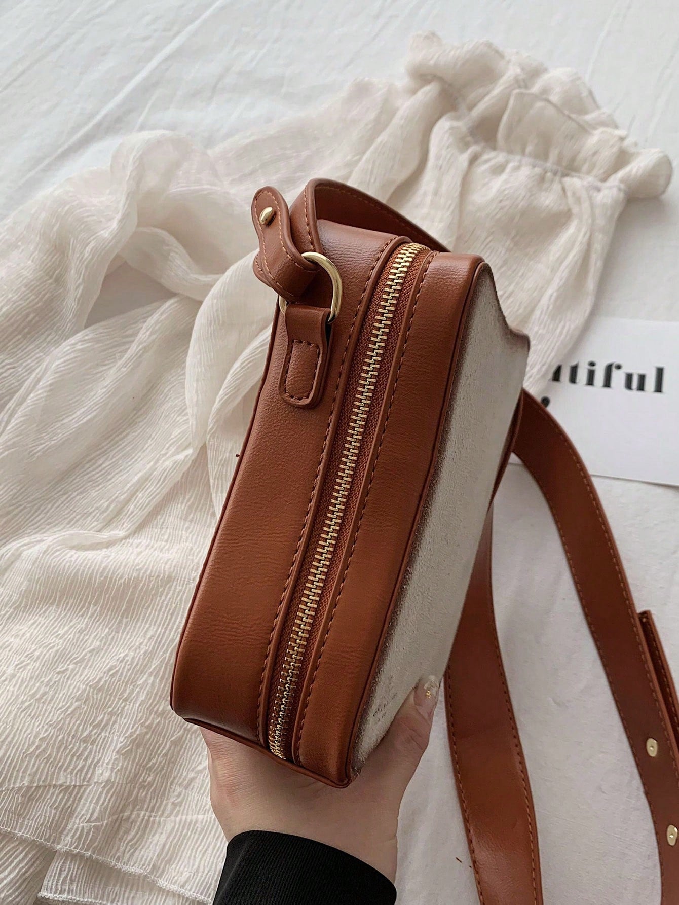 Creative Personalized Crossbody Bag, Suitable For Daily Use, Also Suitable For Teenage Girls, Women, College Students, Office Workers, New Professionals, Etc. Perfect For Parties, Balls, Dinners, Wedd