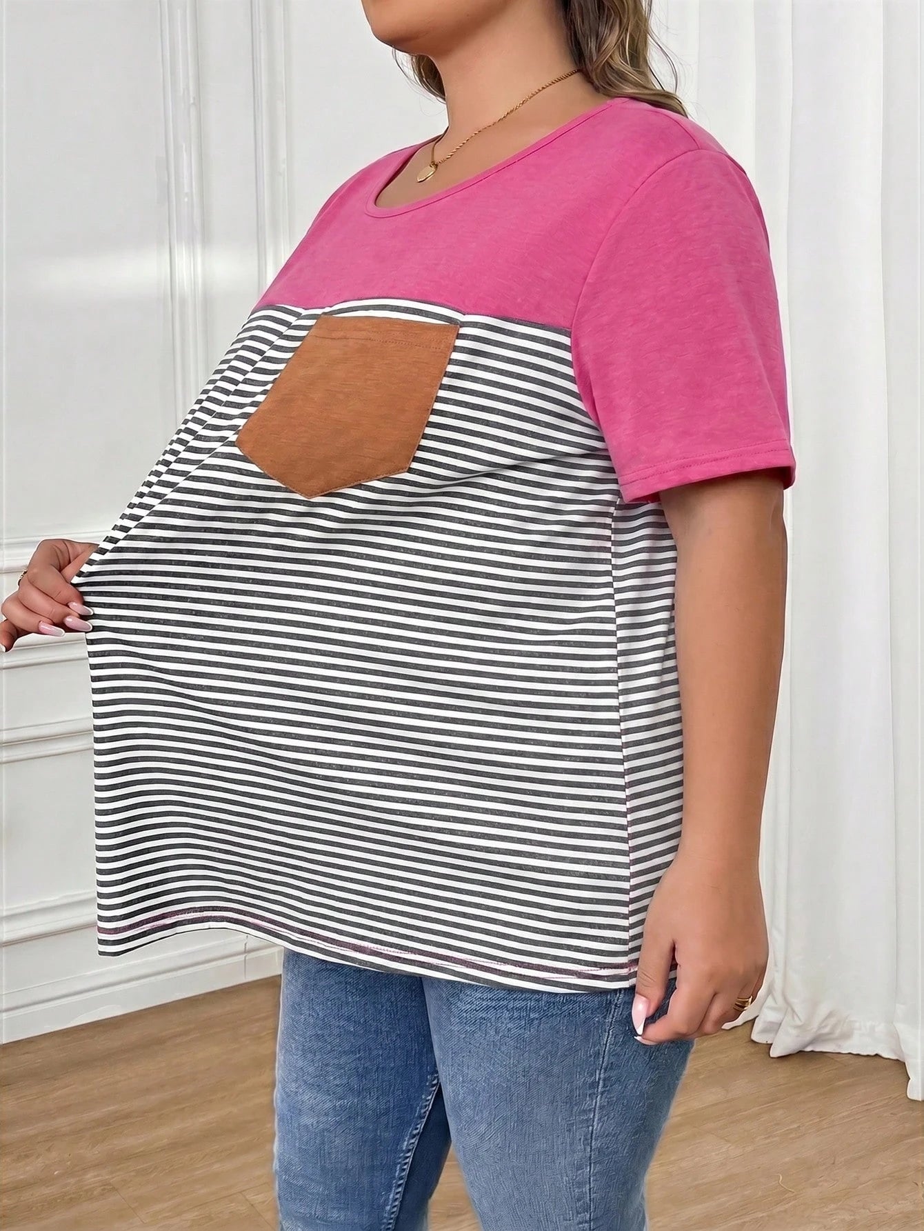 CURVE+ Plus Size Women's Color Blocked Striped Patch T-Shirt