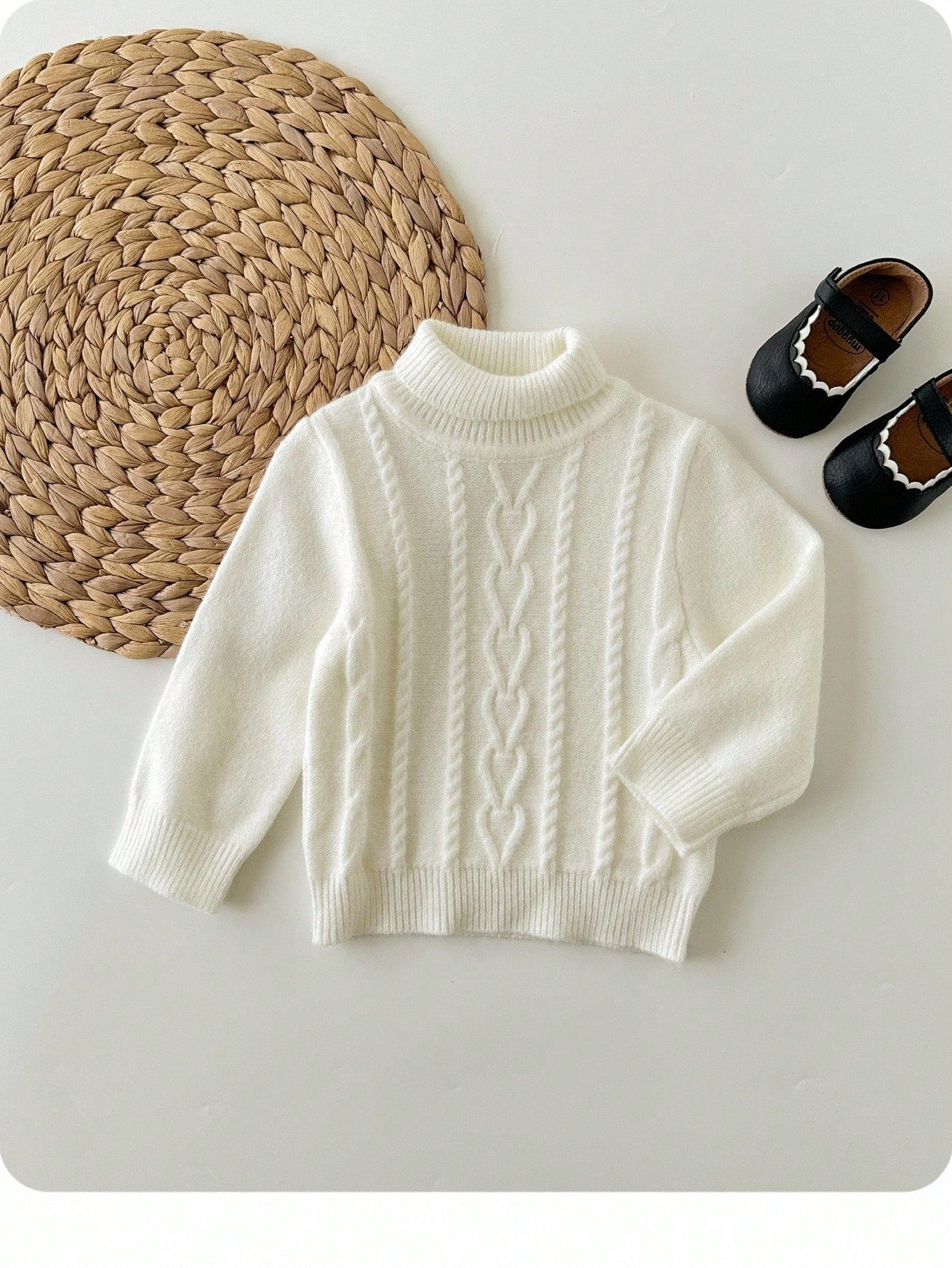 Cute Baby Girl-White Knitted Cardigan Sweater,Autumn Textured Long-Sleeve Pullover For Family Matching,Casual Warm Stylish Winter Top For & Daily