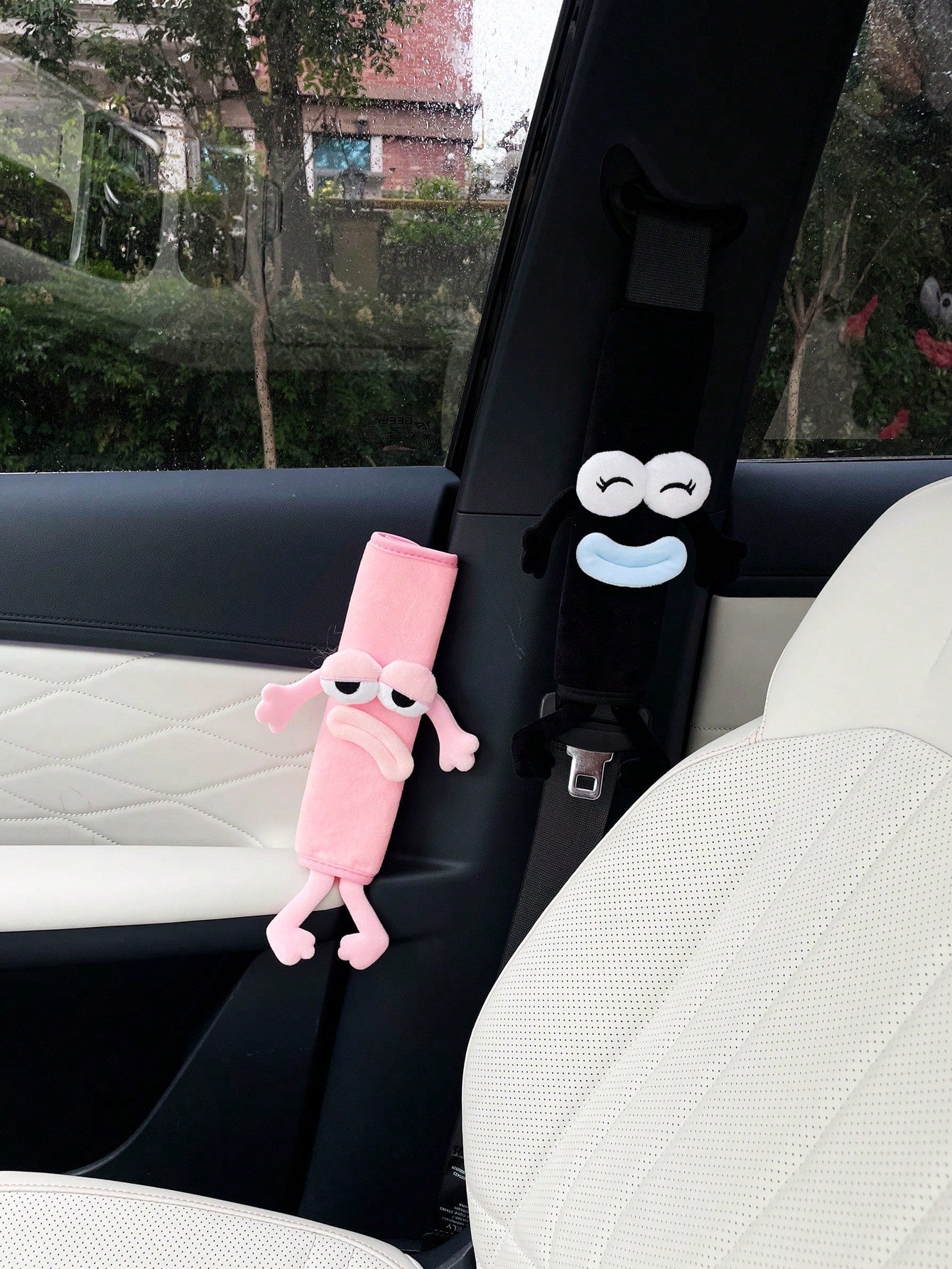 Cute & Funny Car Seat Belt Shoulder Pad, Creative Car Safety Belt Protector, Anti-Chafing Cushion Cover, Car Interior Accessory For Men And Women