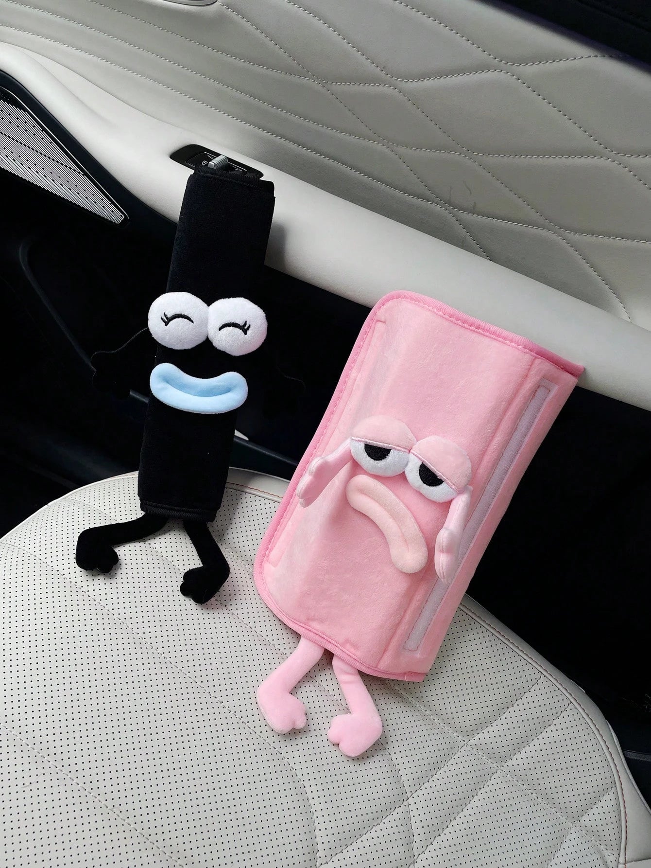 Cute & Funny Car Seat Belt Shoulder Pad, Creative Car Safety Belt Protector, Anti-Chafing Cushion Cover, Car Interior Accessory For Men And Women