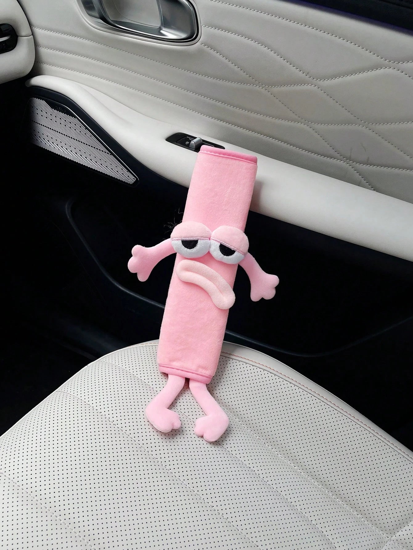 Cute & Funny Car Seat Belt Shoulder Pad, Creative Car Safety Belt Protector, Anti-Chafing Cushion Cover, Car Interior Accessory For Men And Women