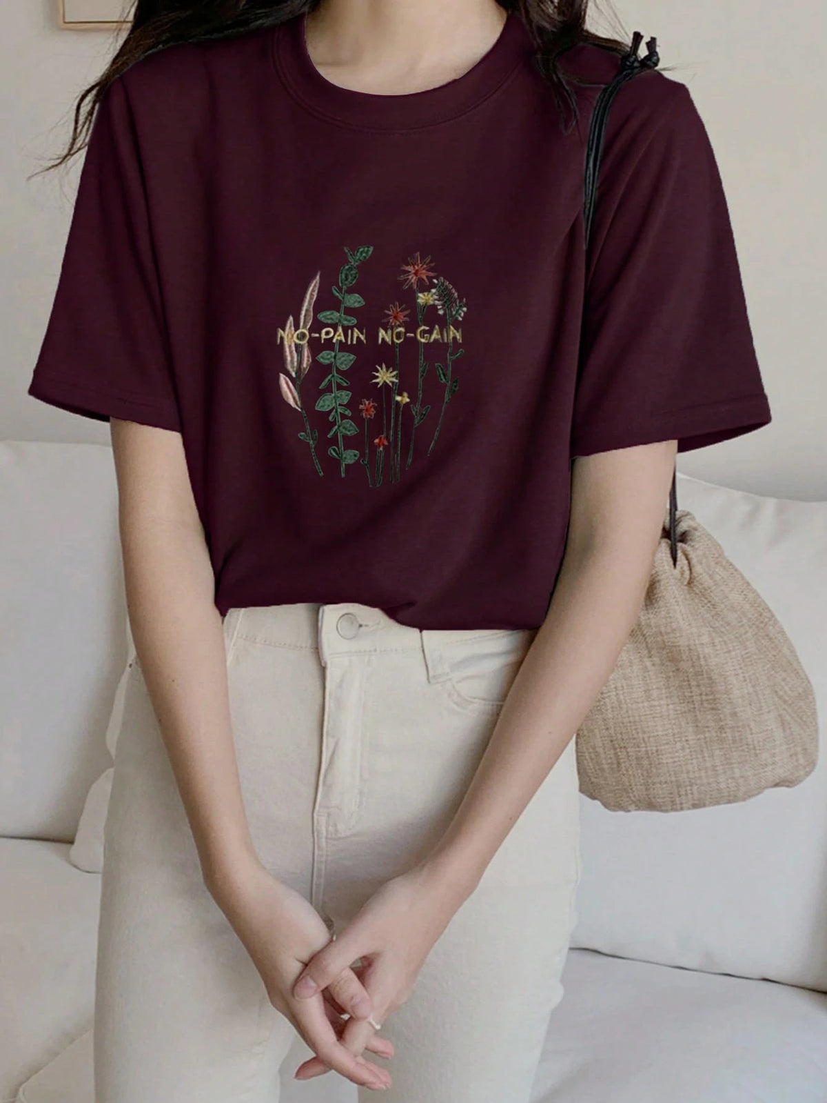 DAZY Floral & Letter Embroidery Tee NO-PAIN NO-GAIN Easter