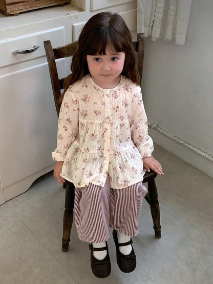 DAZY Infant (Girl) Round Neck All-Over Floral Print Long Sleeve Top