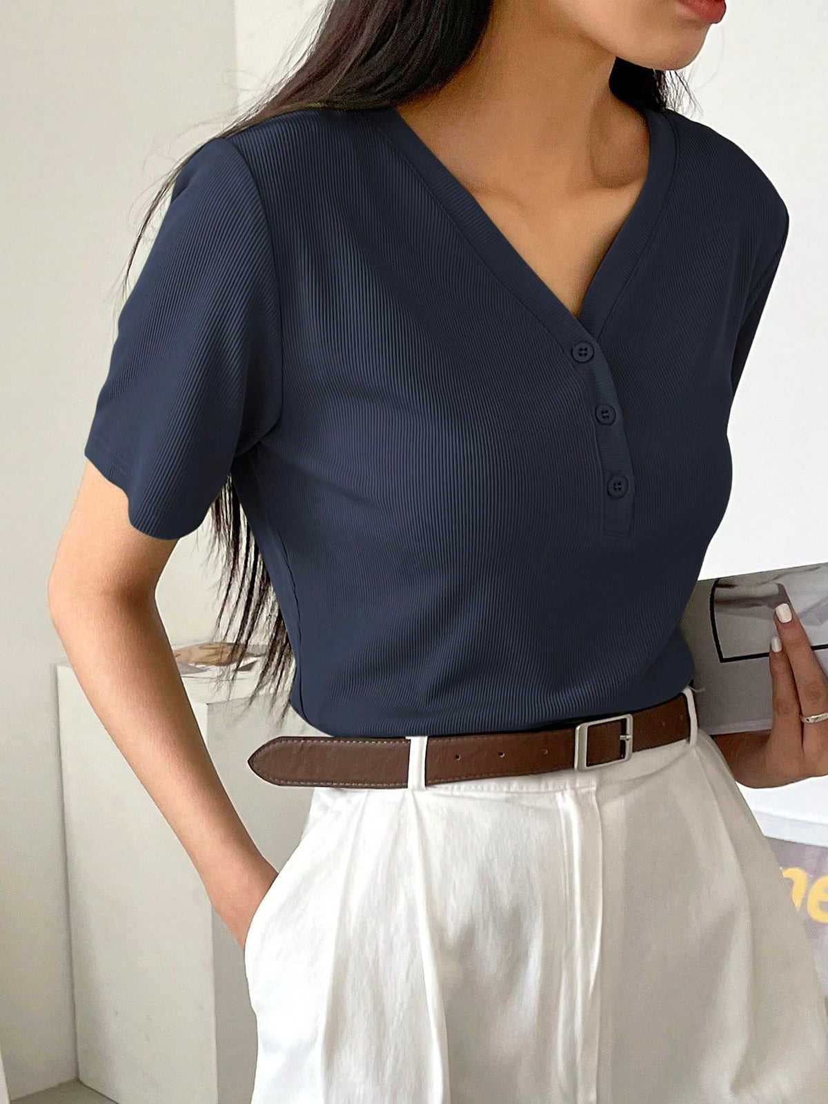 Dazy-Less Solid Color Rib Knit V-Neck Short Sleeve T-Shirt Old Money Style Summer Business Casual Woman Work Clothes