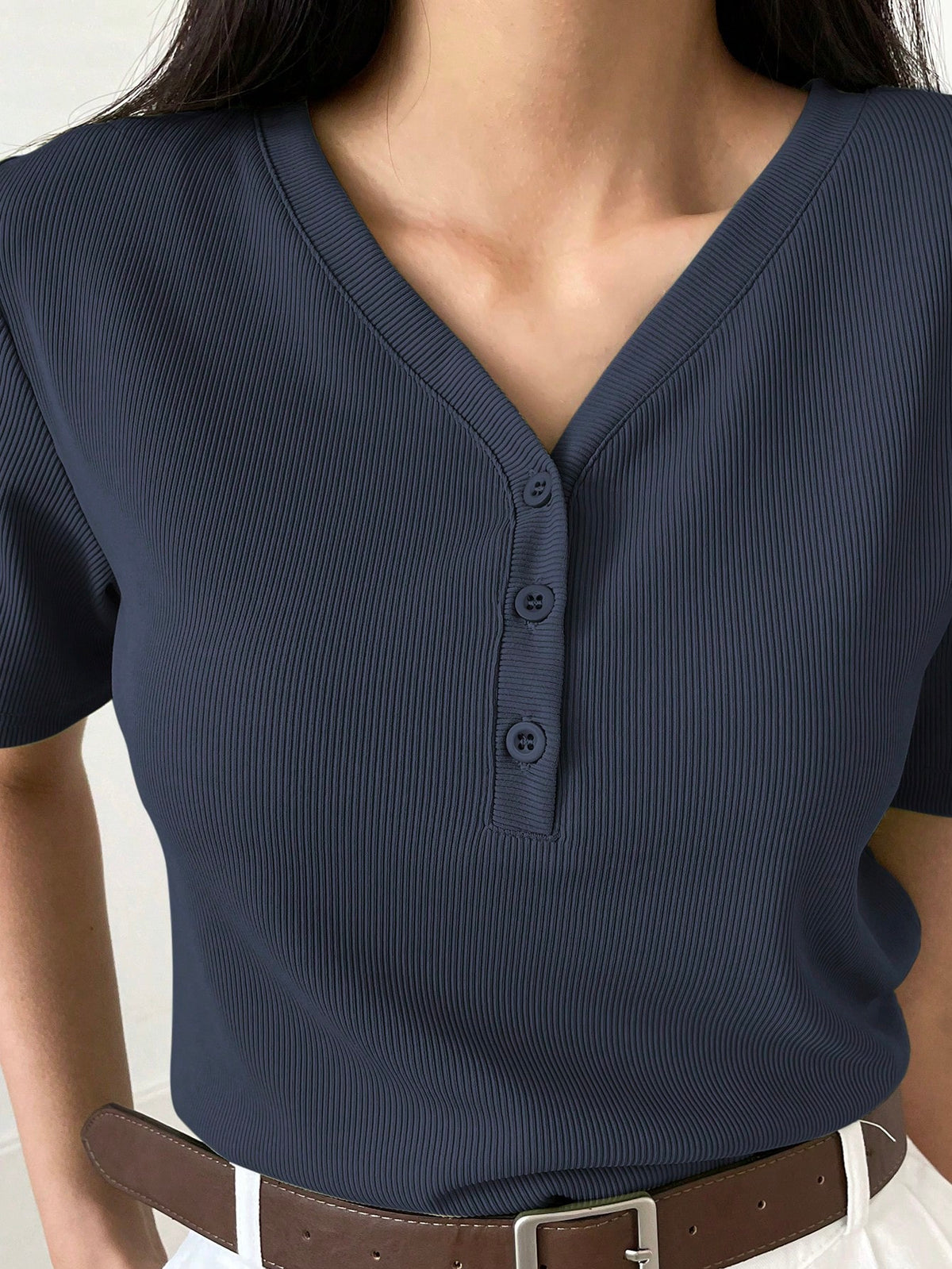 Dazy-Less Solid Color Rib Knit V-Neck Short Sleeve T-Shirt Old Money Style Summer Business Casual Woman Work Clothes
