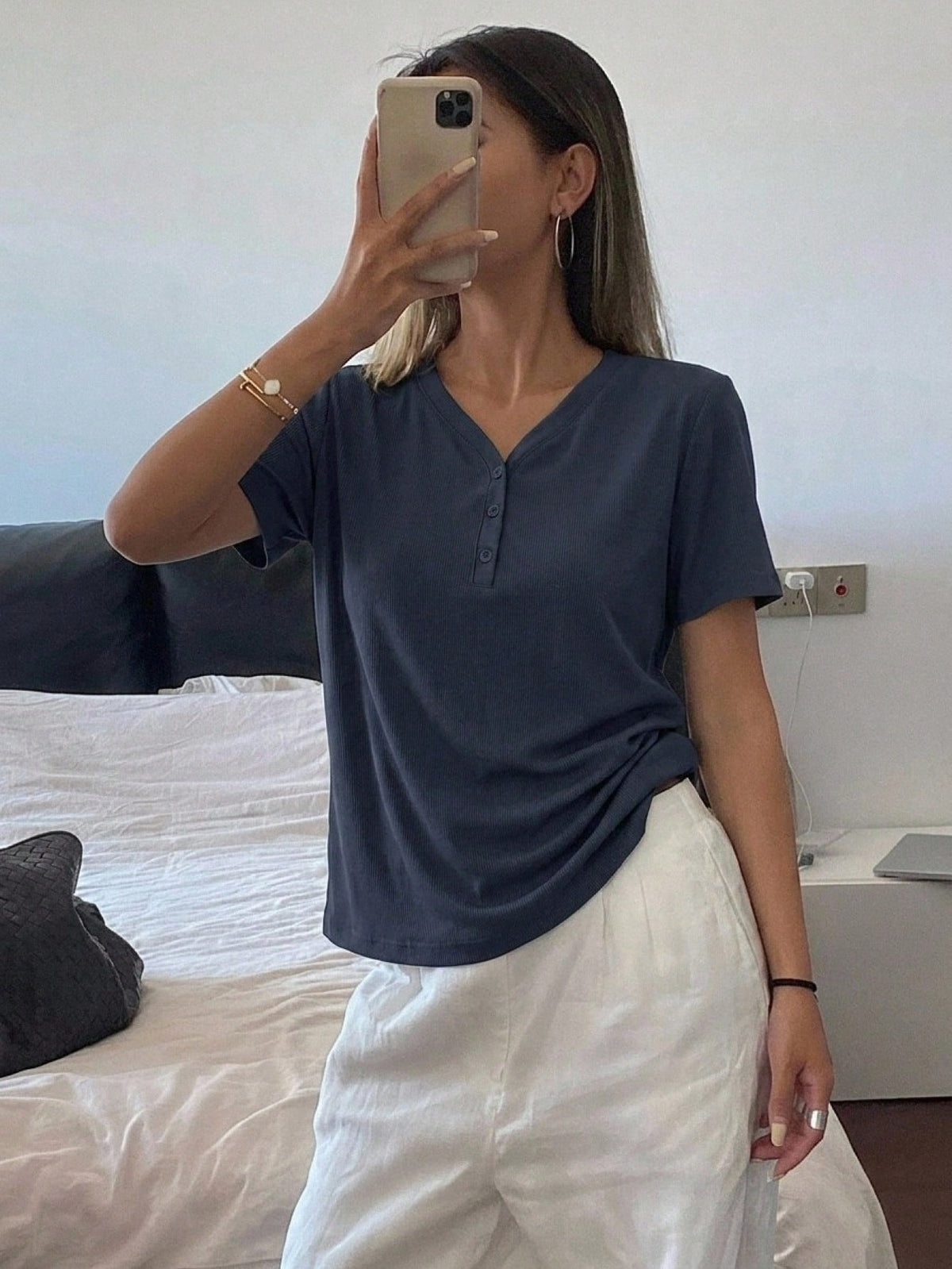 Dazy-Less Solid Color Rib Knit V-Neck Short Sleeve T-Shirt Old Money Style Summer Business Casual Woman Work Clothes
