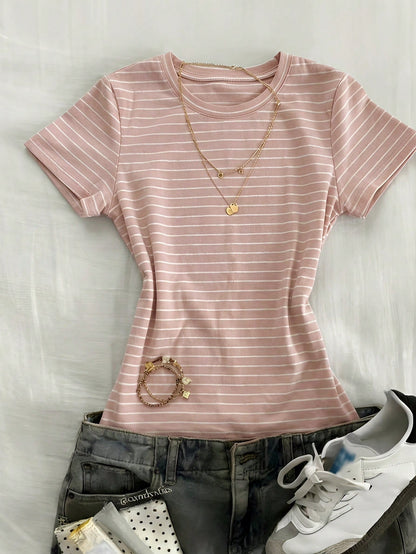 DAZY Solid Color Round Neck Fitted Short Sleeve Women T-Shirt Summer