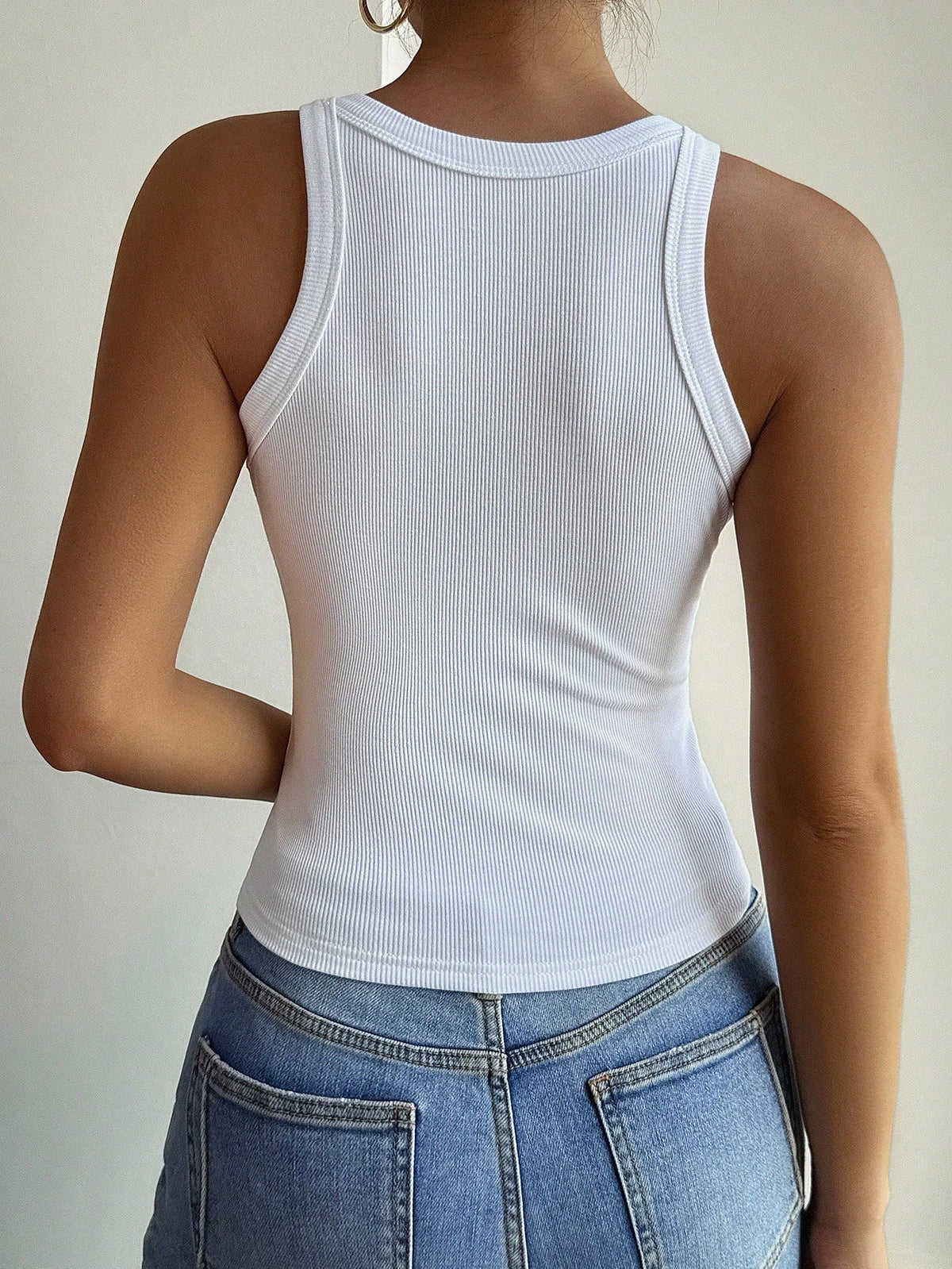 DAZY Women's Sleeveless Tank Top, Elegant Solid Color, Suitable For Autumn And Winter