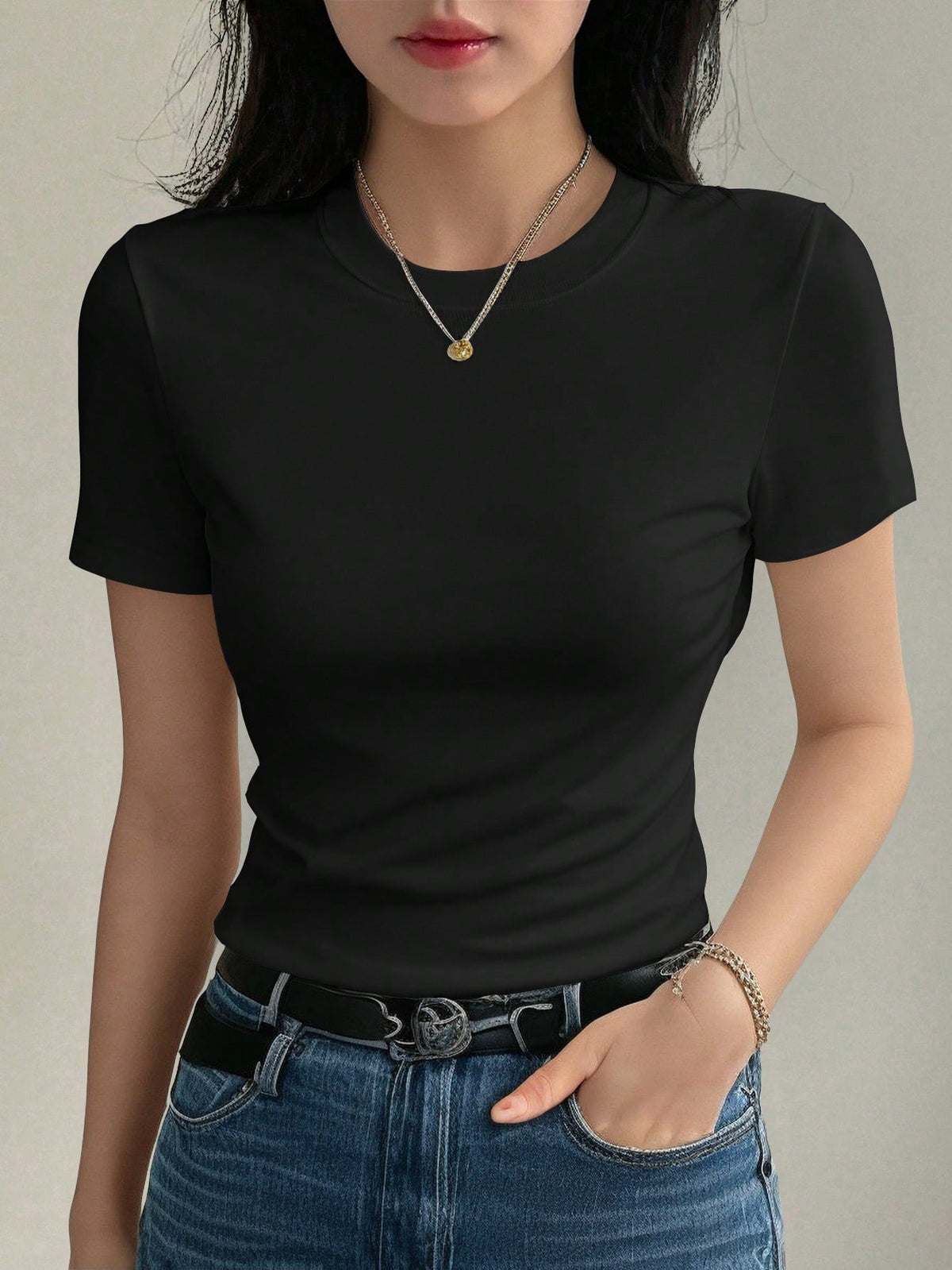 DAZY Women's Solid Color Crew Neck Fitted Short Sleeve Undershirt Summer Preppy Tops