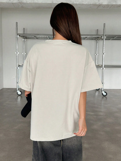 DAZY Women's Summer Butterfly And Letter Print Round Neck Drop Shoulder Loose Casual T-Shirt Y2k Graphic Tee Oversized T-Shirt