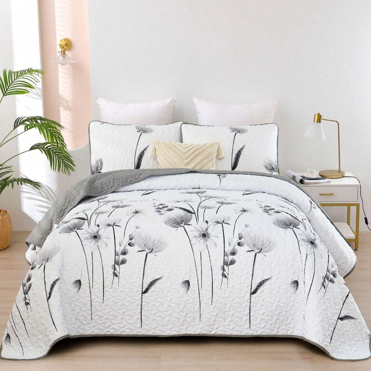 Draelibor 3 Pieces Boho Botanical Leaves Flower Quilt Set, Blue Sketch Tree Full Queen King Size Bedspread Set Soft Microfiber Coverlet For All Season, Home Decor Room Decor For Mother's Day Christmas