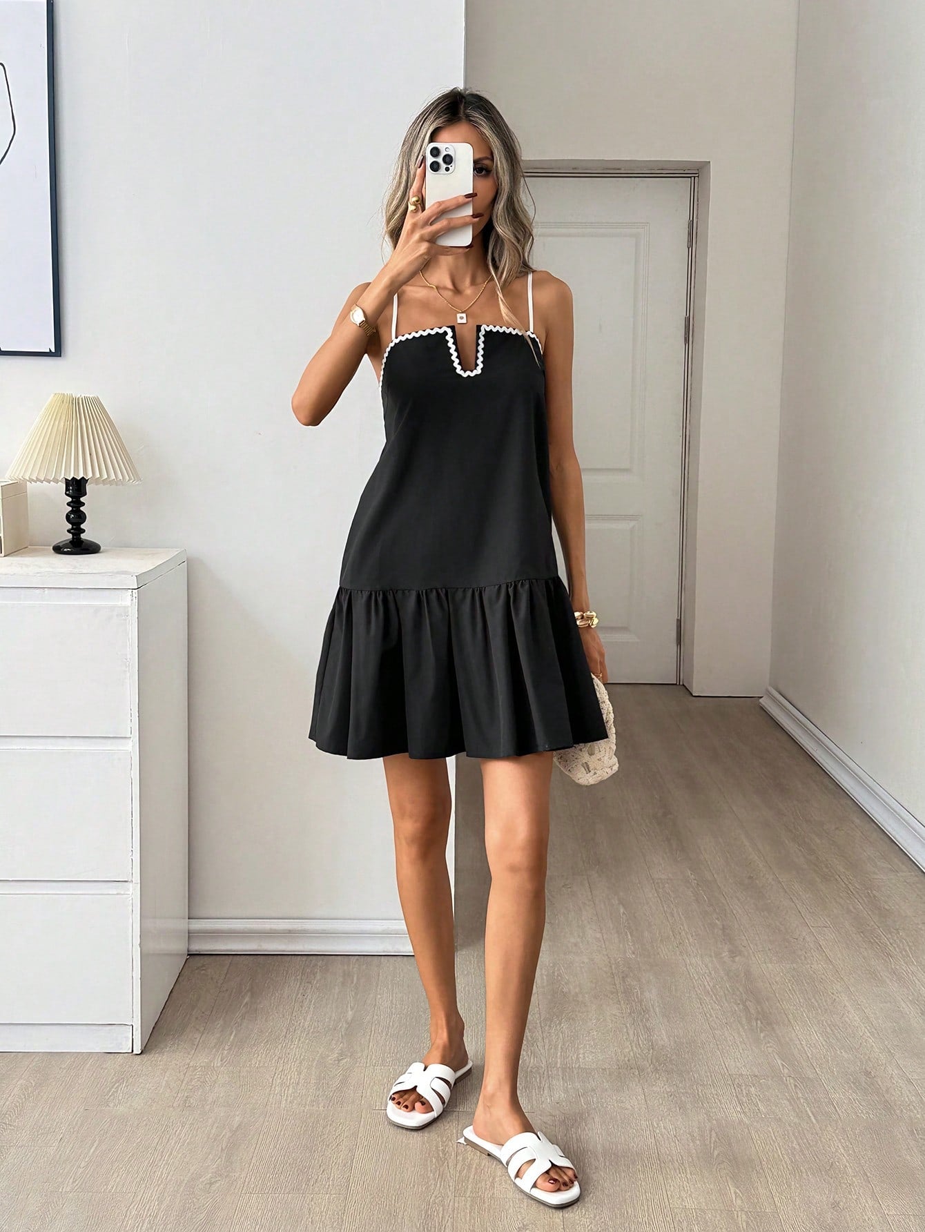 Easowa Color Block Ruffled Hem A-Line Mini Dress For Women Black And White Checkered Summer Casual Chic Brunch Vacation Elegant Vintage Holiday Loose