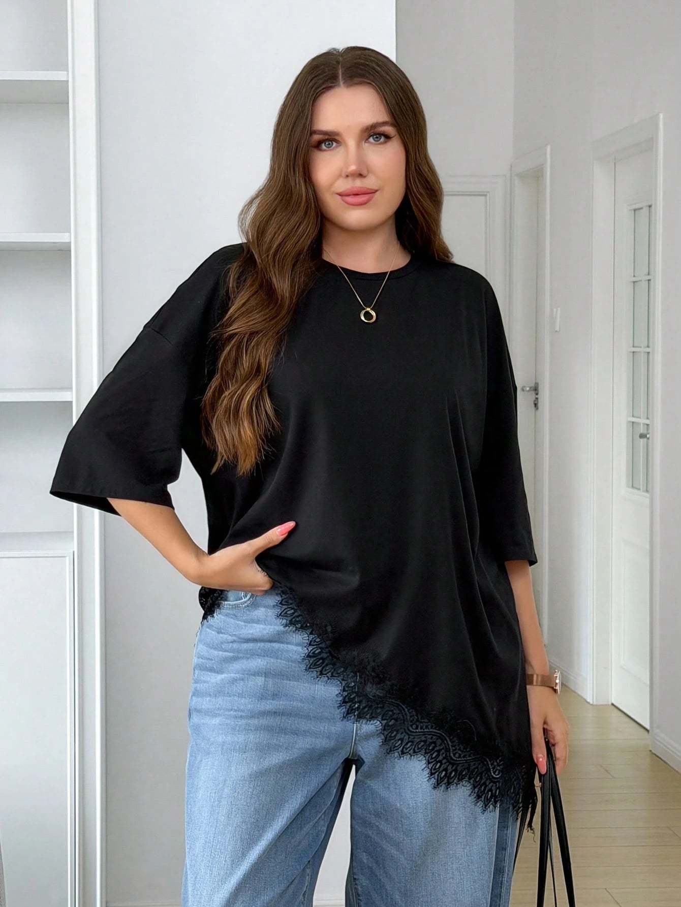 Easowa Curve Plus Size Women's Black Autumn Elegant Business Casual Tea Party Office Concert Lace Trim Asymmetrical Hem T-Shirt Solid Color Patchwork Top Vacation