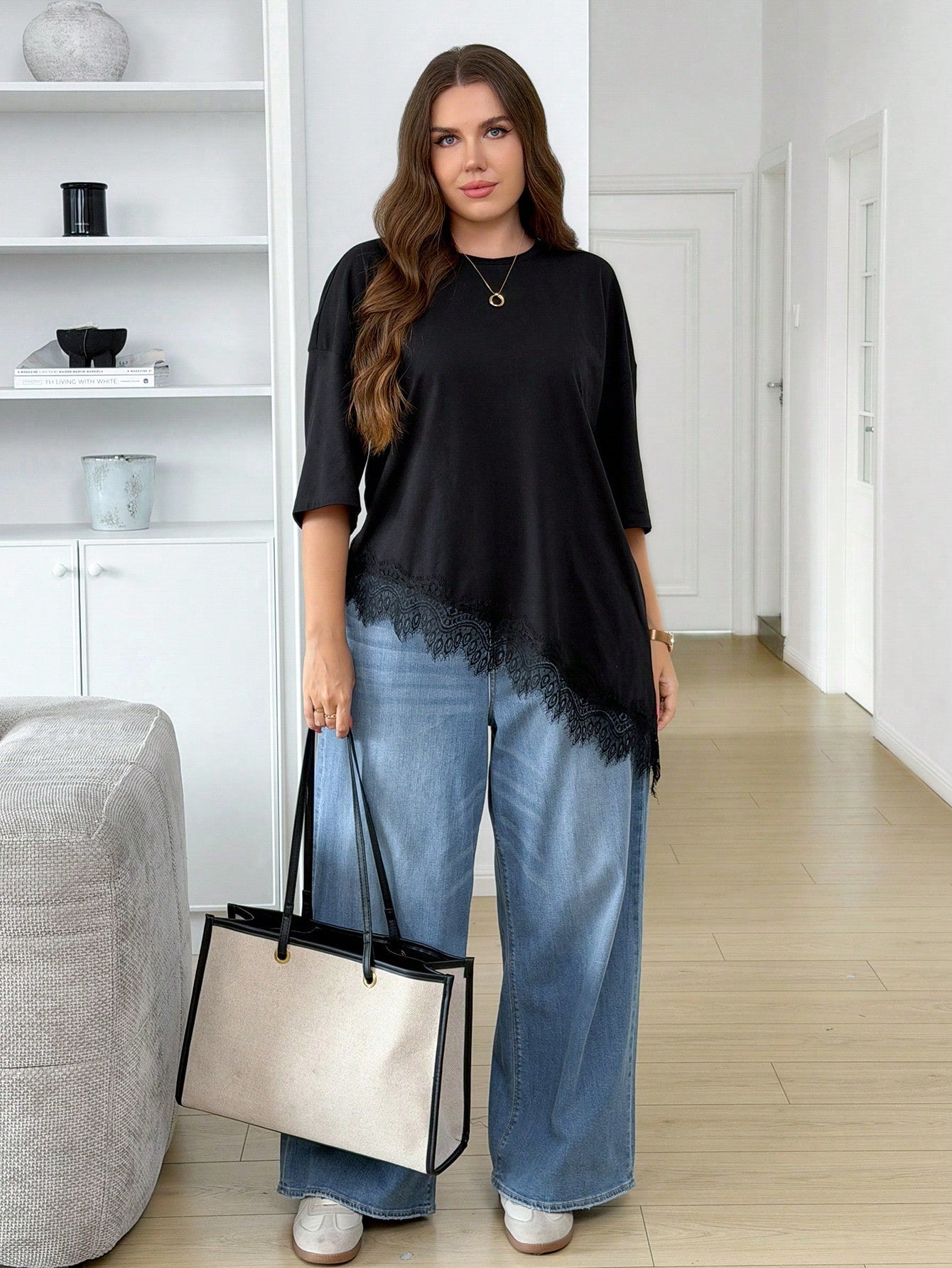 Easowa Curve Plus Size Women's Black Autumn Elegant Business Casual Tea Party Office Concert Lace Trim Asymmetrical Hem T-Shirt Solid Color Patchwork Top Vacation