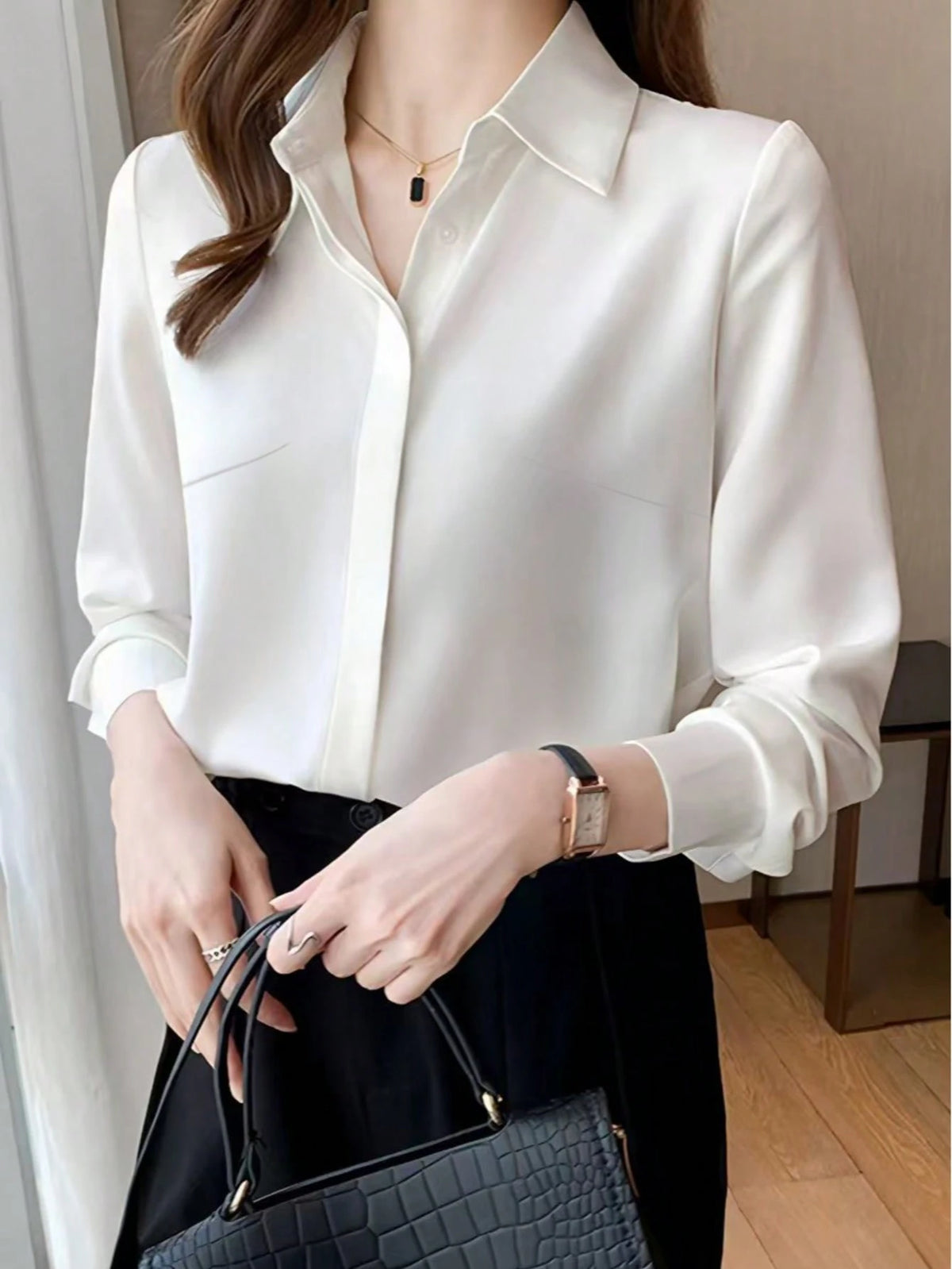 Elegant Design Sense Mature Retro Style Women Blouse Casual Black Spring