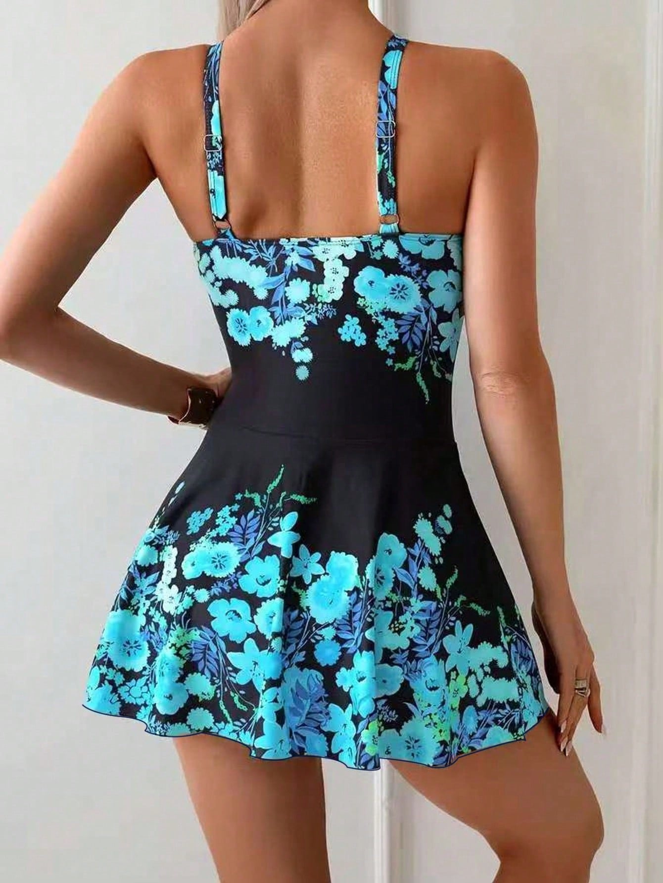 Elegant Floral One-Piece Swimsuit With Tummy Control Skirt And Removable Padding- High Stretch Fabric, Square Neckline, Blue Floral Print On Black Background, Twist Detail, Women's Swimwear, Beach Es