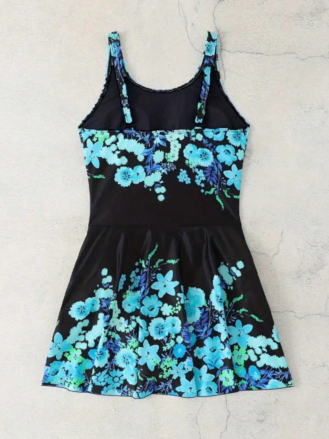 Elegant Floral One-Piece Swimsuit With Tummy Control Skirt And Removable Padding- High Stretch Fabric, Square Neckline, Blue Floral Print On Black Background, Twist Detail, Women's Swimwear, Beach Es