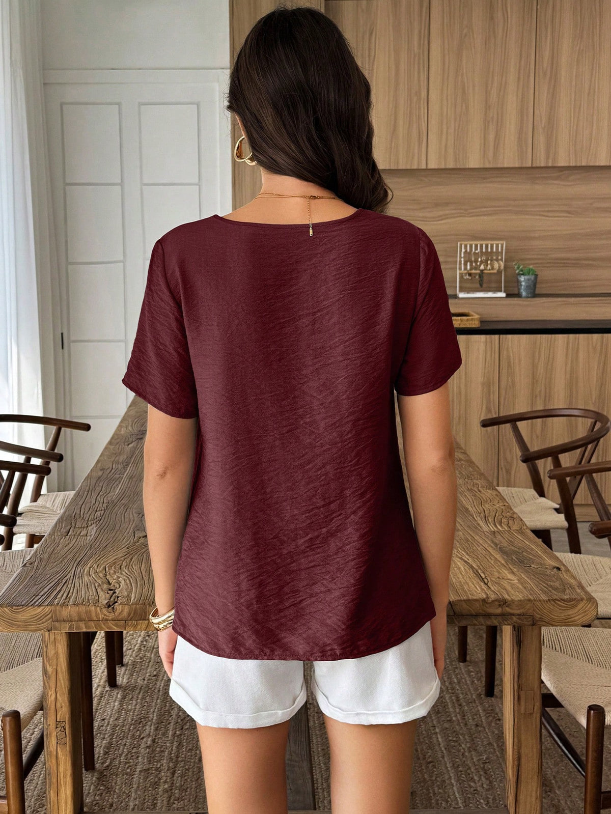 Elouméa Women's Casual Vacation Round Neck Cutout 3D Floral Short Sleeve Loose Blouse, Spring/Summer
