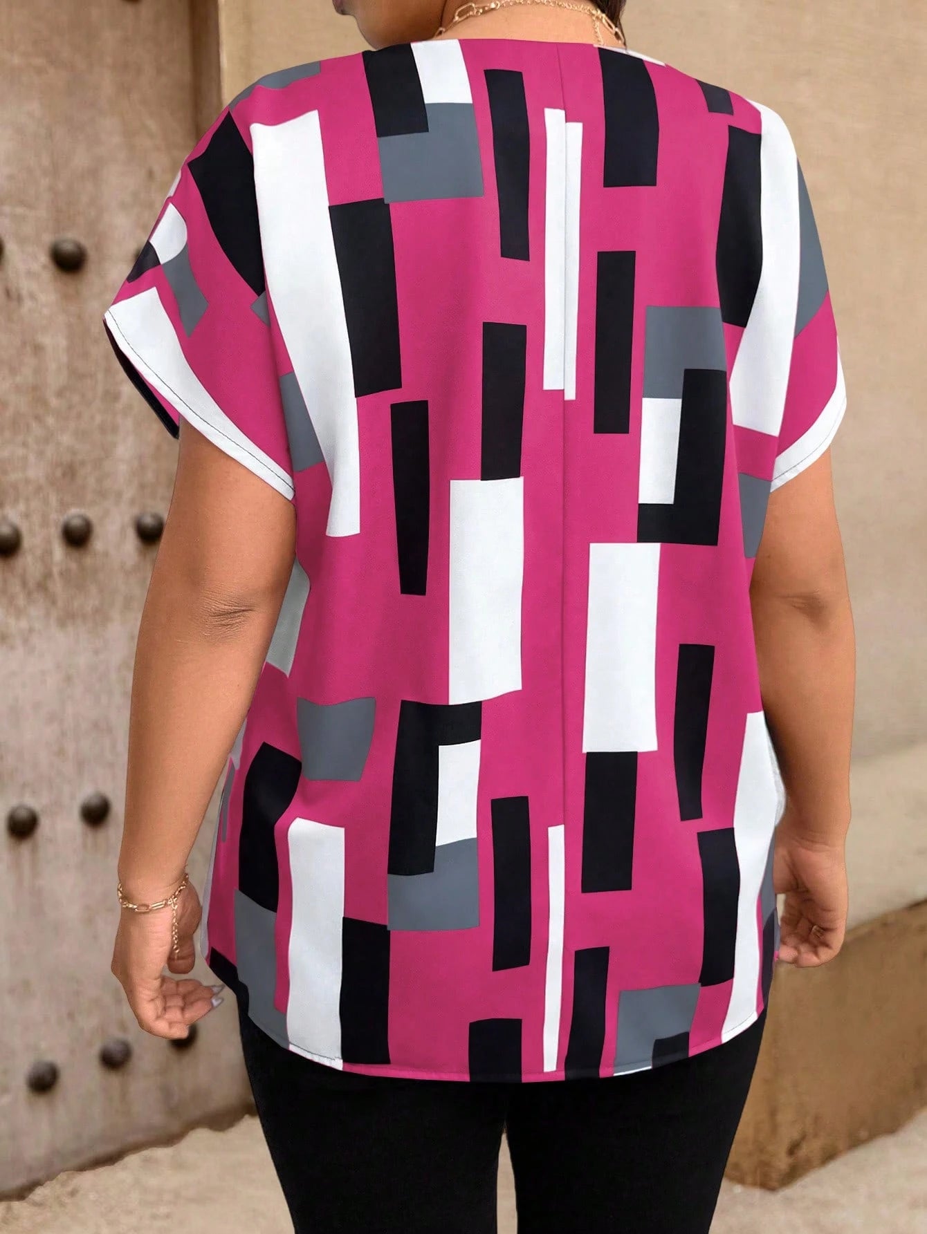 EMERY ROSE Women Plus Size Geometric Print Casual Short Sleeve Polo Shirt
