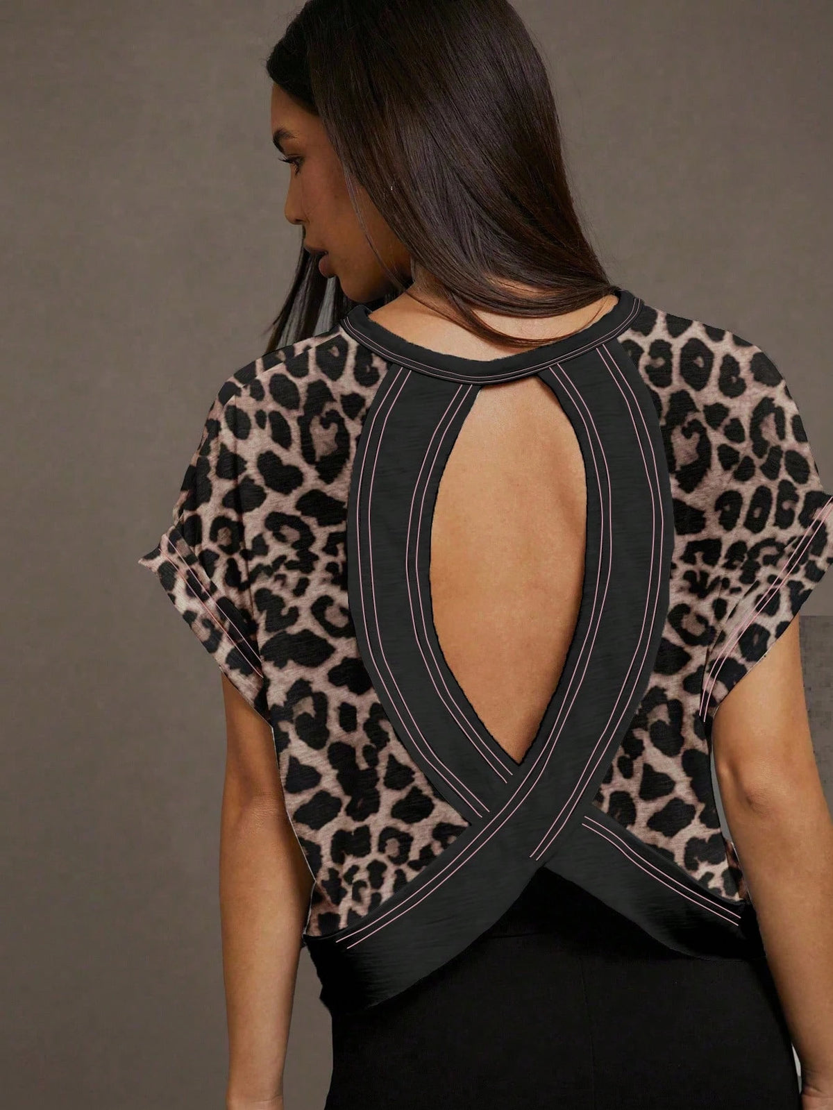 Essnce Women's Casual Round Neck Backless Asymmetrical Hem Loose Sleeveless T-Shirt, Suitable For Summer