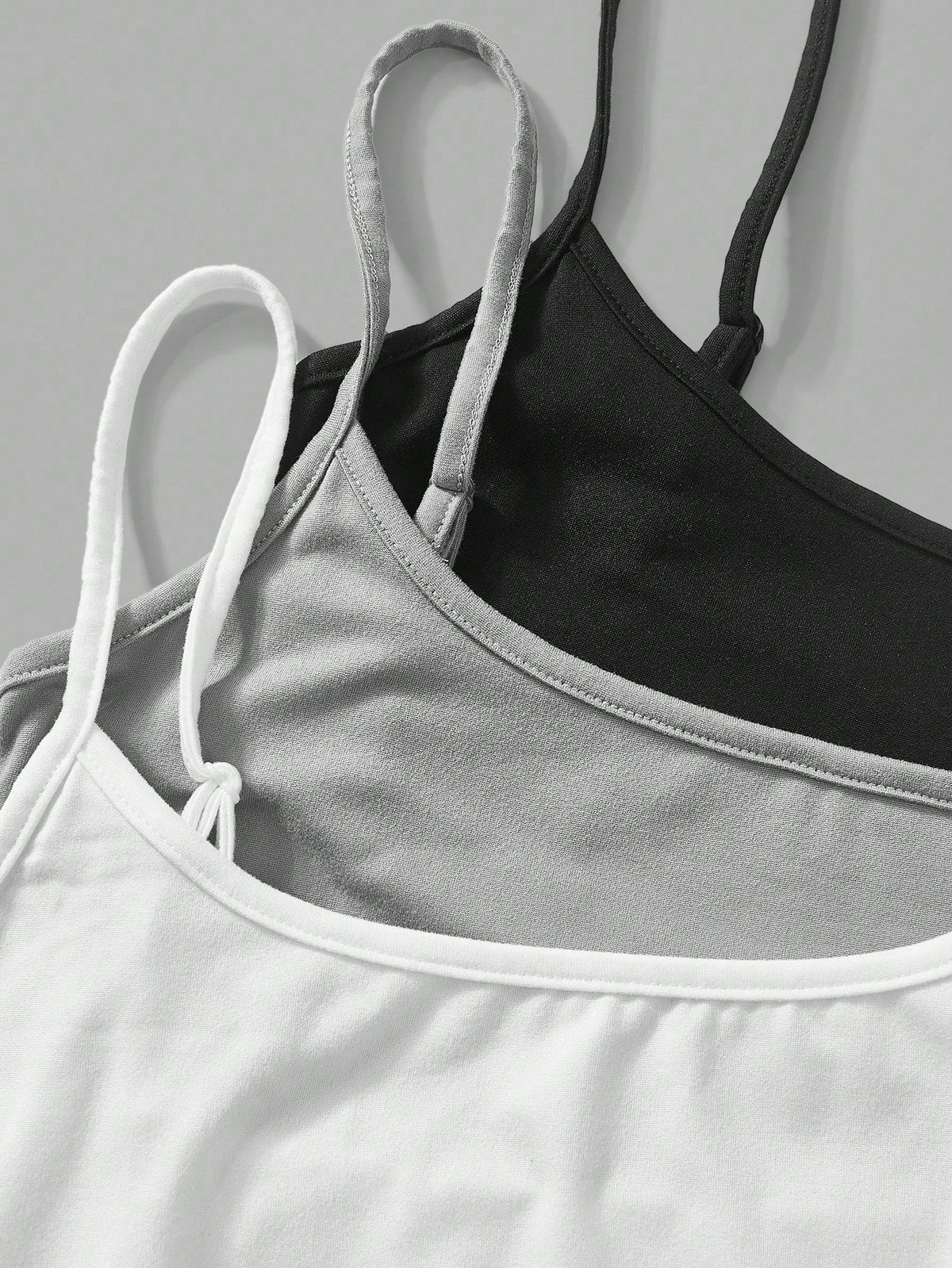 EZwear 3pcs/Set Women's Black, Light Grey, White Camisole Crop Top, Sexy & Tight Fitting, Suitable For Summer