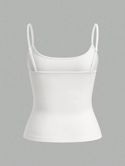 EZwear 3pcs/Set Women's Black, Light Grey, White Camisole Crop Top, Sexy & Tight Fitting, Suitable For Summer