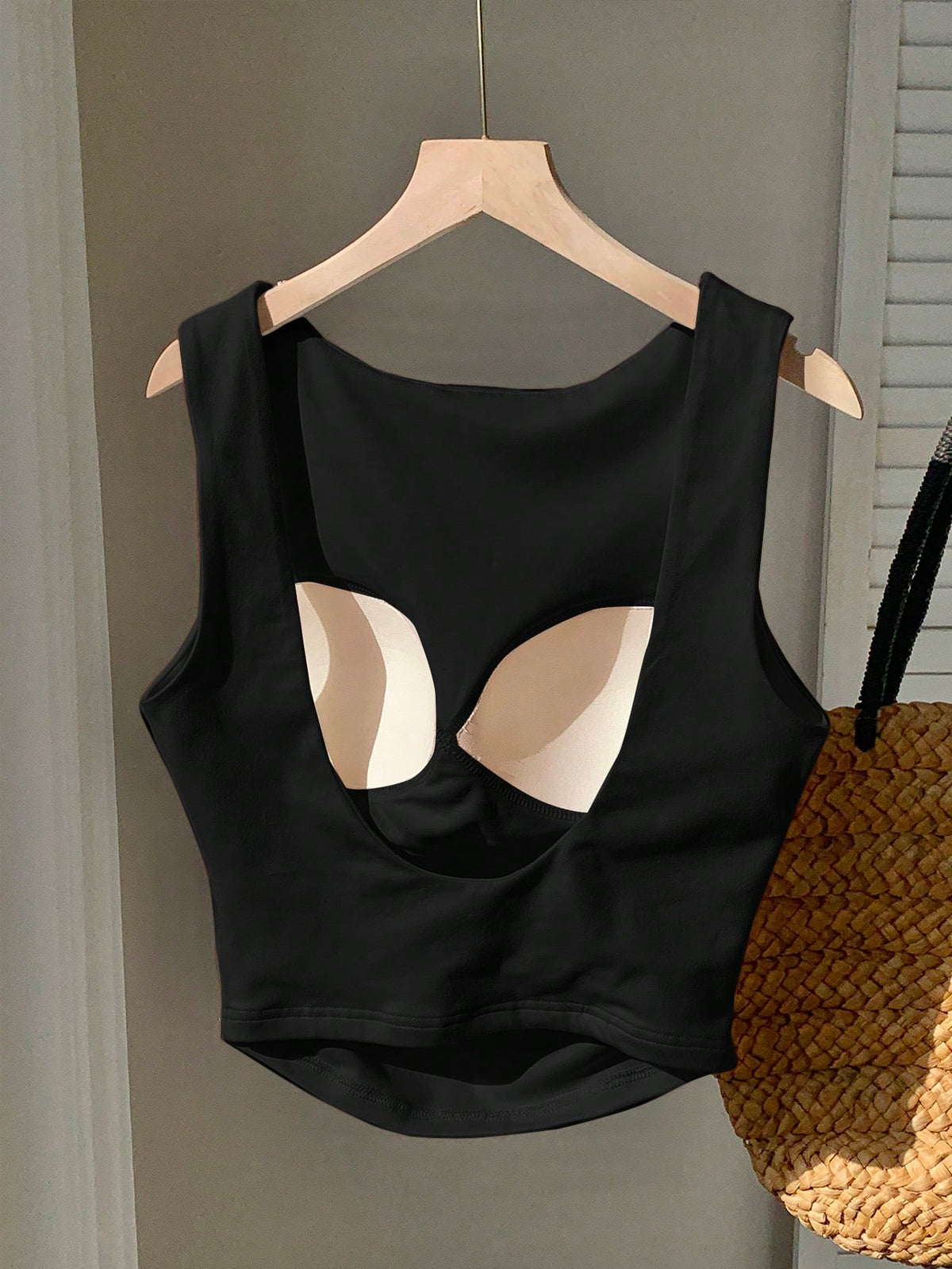 EZwear Black Cotton Padded Racerback Crop Tank Top, Spring/Summer
