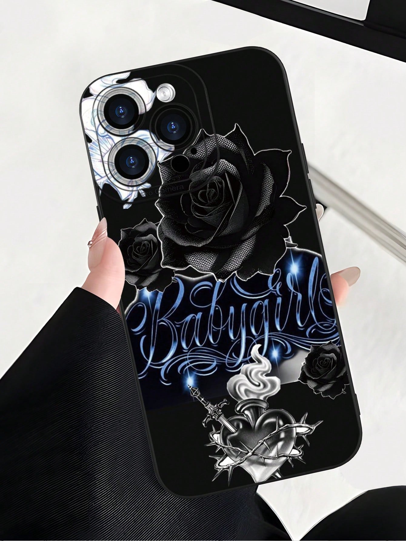Fashionable Popular Personalized Black Rose Babygirl Script Pattern Design Theme Luxury Shockproof Aesthetic Cute Phone Case With Lens Protrusion Protection Compatible With For IPhone 17/17Pro/17Pro M