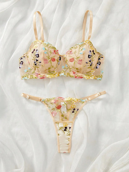 Floral Embroidery Spaghetti Strap Camisole Top And Bottoms Sexy Lingerie Set For Women