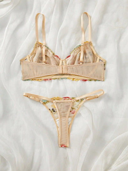 Floral Embroidery Spaghetti Strap Camisole Top And Bottoms Sexy Lingerie Set For Women