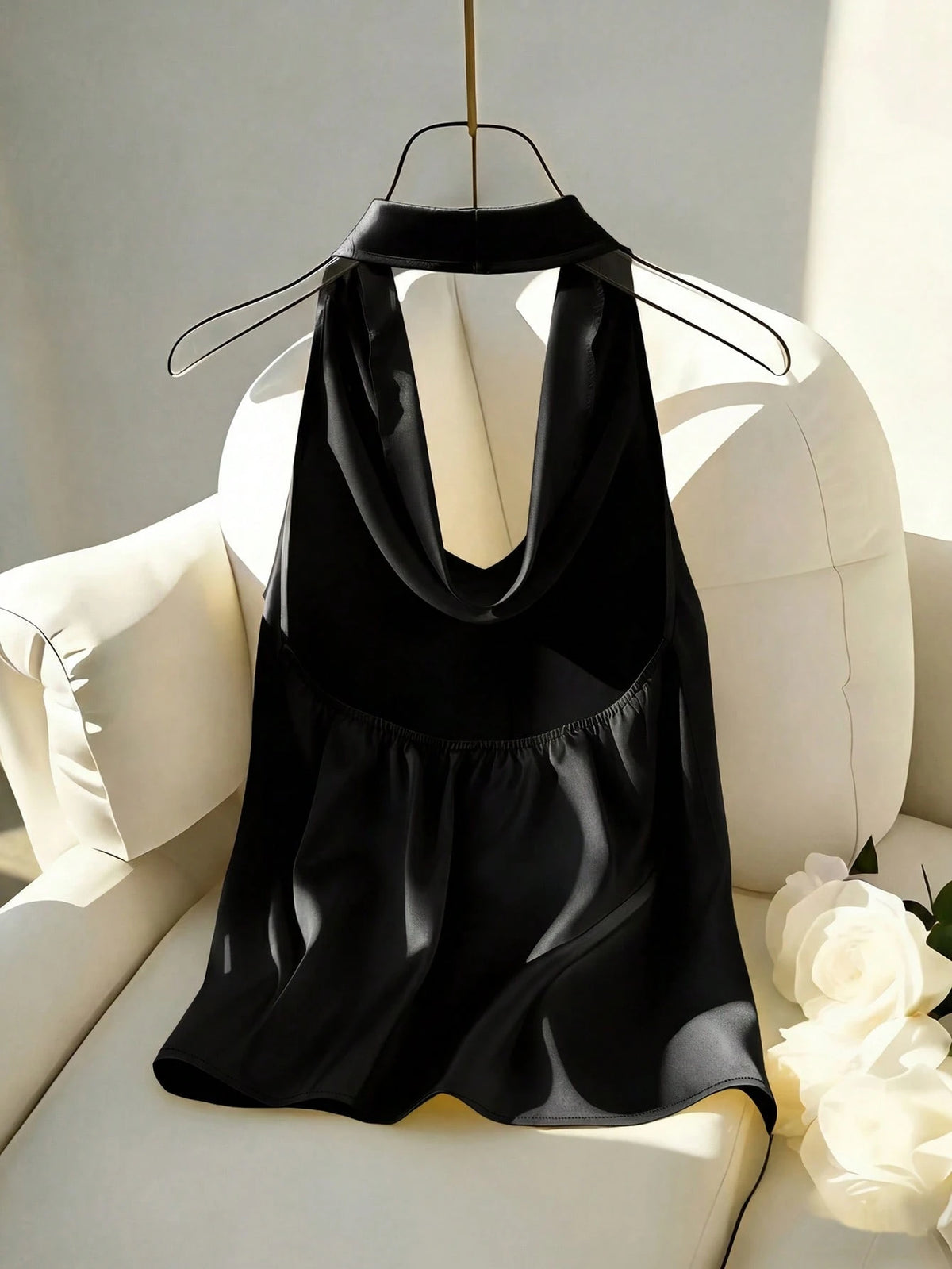 Franclia New Arrival Spring/Summer Halter Backless Fitted Women Tank Top