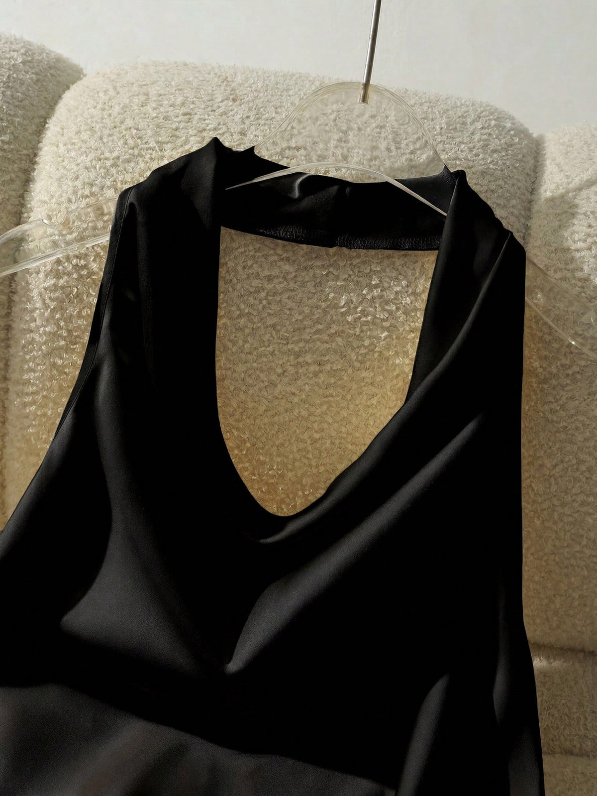 Franclia New Arrival Spring/Summer Halter Backless Fitted Women Tank Top