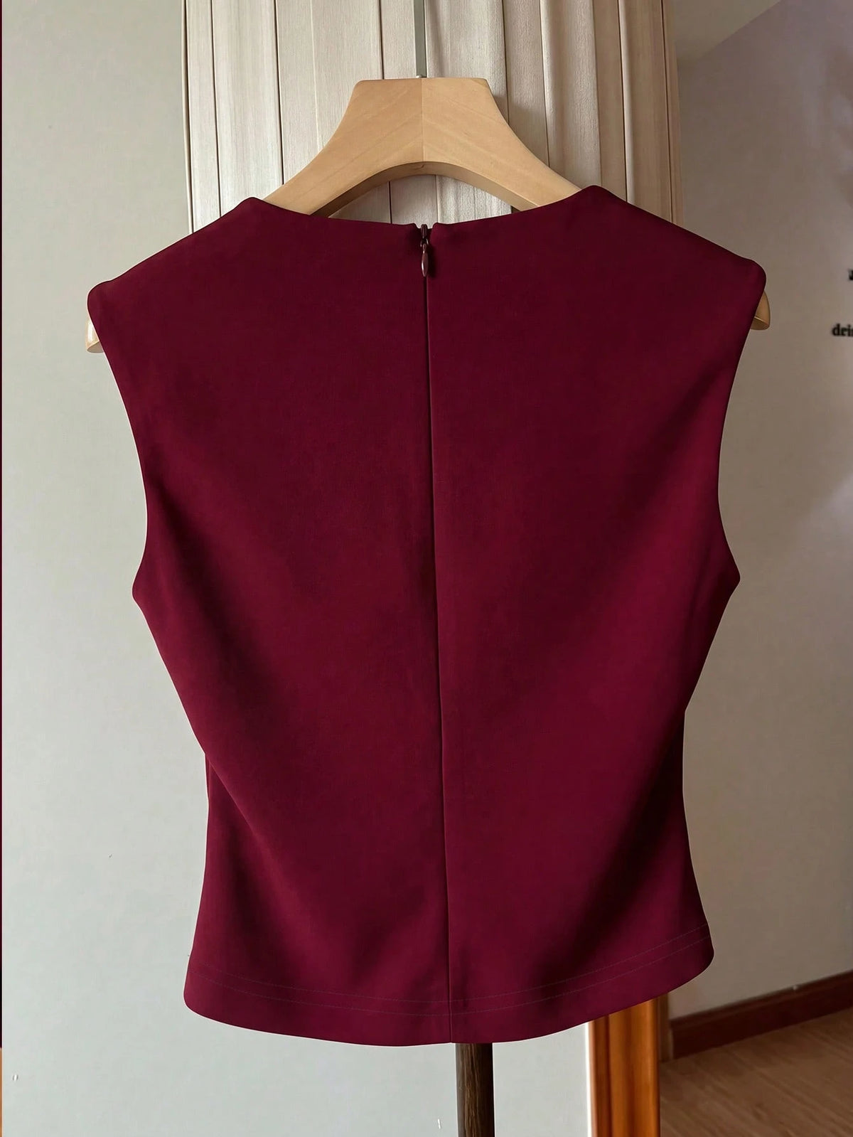 Franclia Women's Casual Burgundy Square Neck Tank Top With Back Zipper Plain Crop Design In Polyester
