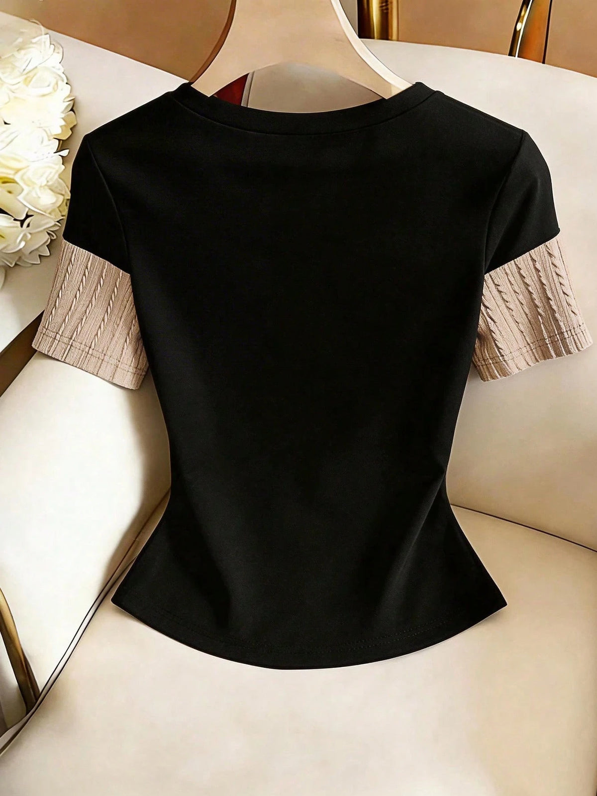 Franclia Women's Contrast Color Elegant Round Neck Short Sleeve Casual Knit T-Shirt, Women's Outing Top, Commute, Women's Office Wear, Casual Top, Elegant Top, Summer Top