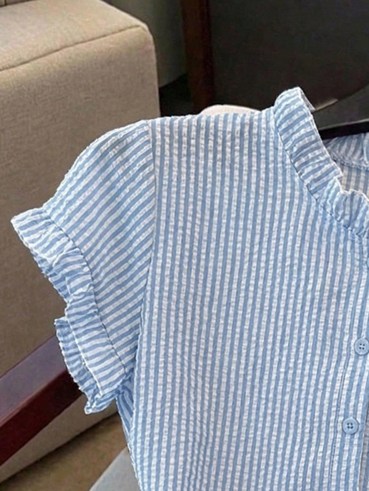 Franclia Women's Ruffle Collar Short Sleeve Single-Breasted Striped Shirt