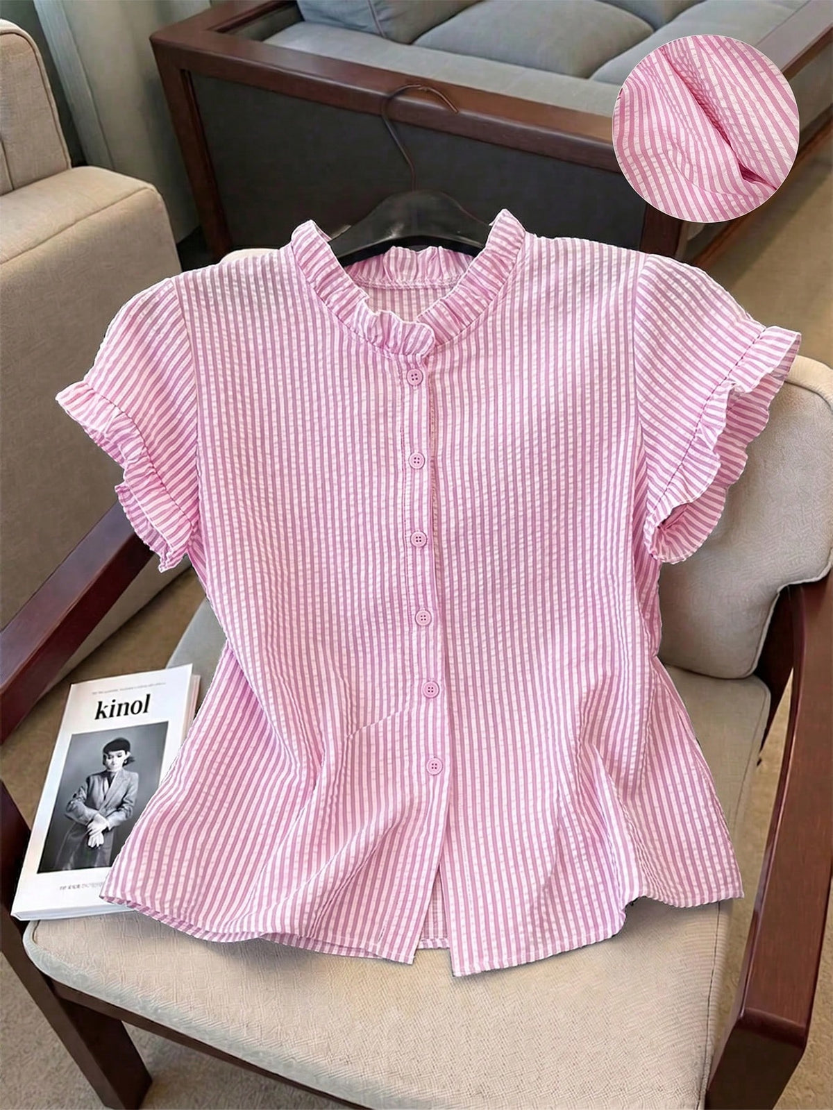 Franclia Women's Ruffle Collar Short Sleeve Single-Breasted Striped Shirt