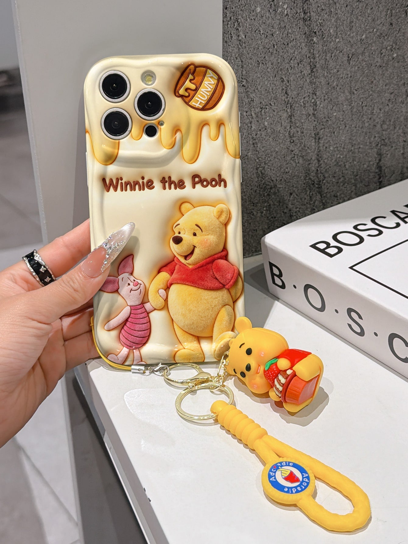 Funny Quirky Big Potato Expression Phone Case Compatible With Apple 17 Pro Max 16/17 New 16 Pro Protective Cover 14 Women's 13 Full Coverage Anti-Drop 15 Silicone 11 Soft Shell 12