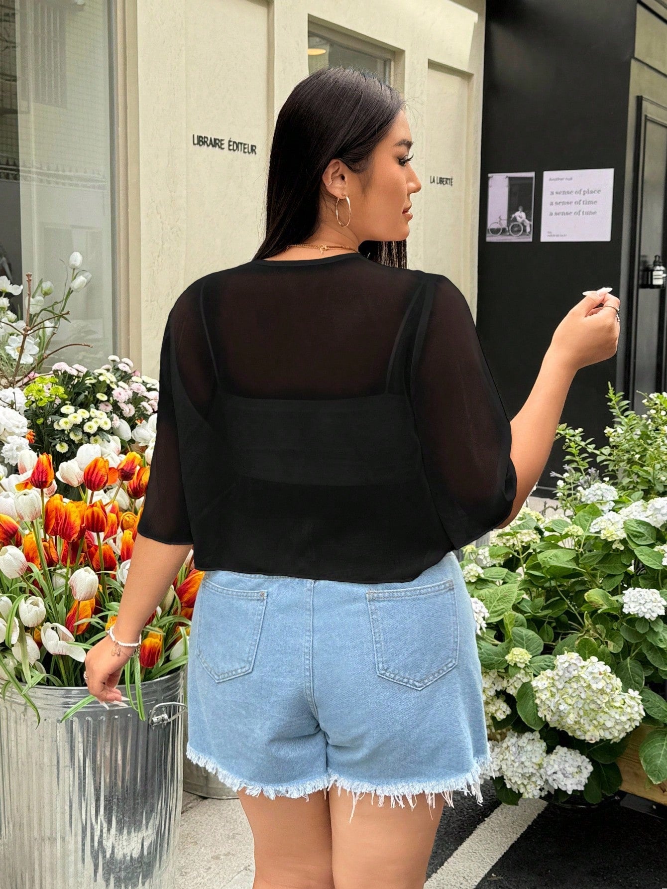 GalTyme Plus Size Black Sheer Lightweight Jacket, Minimalist Sexy Style Suitable For Summer Vacation