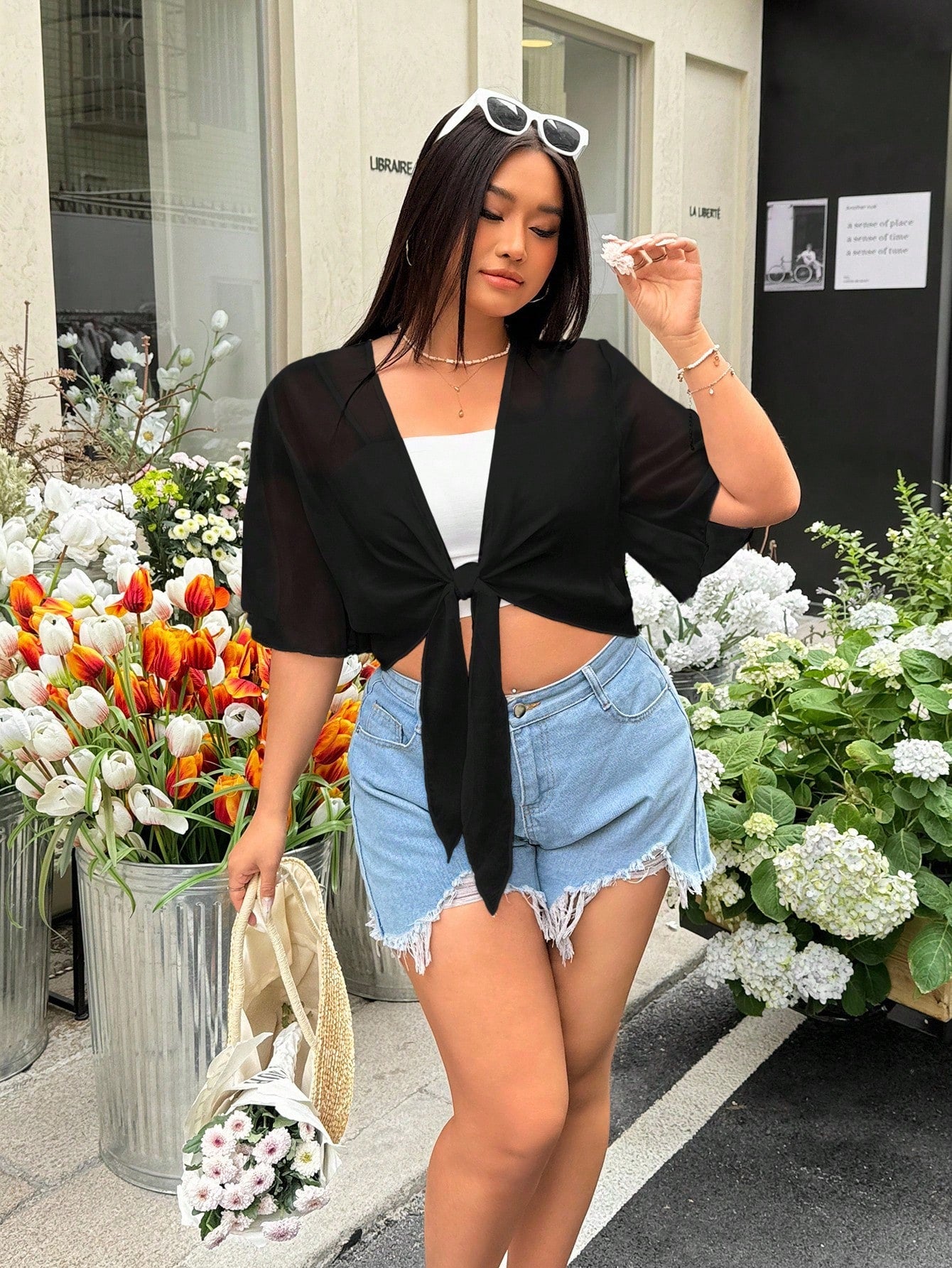 GalTyme Plus Size Black Sheer Lightweight Jacket, Minimalist Sexy Style Suitable For Summer Vacation