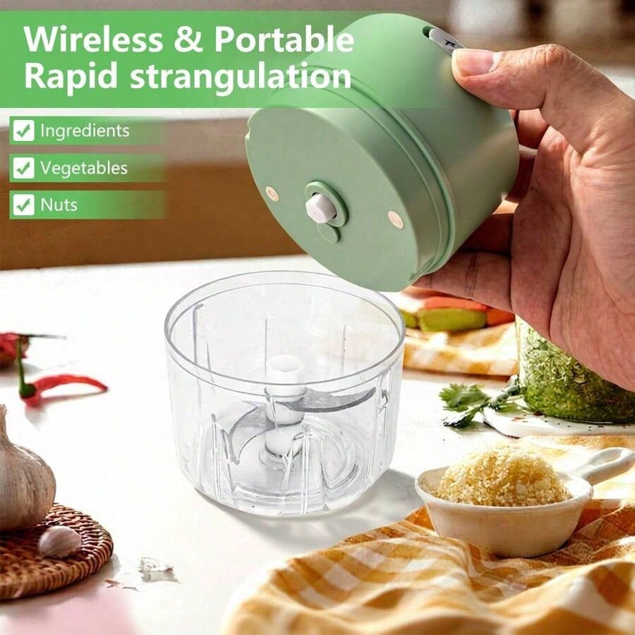 Garlic Chopper 250ml Vegetable Chopper,USB Cord Garlic Chopper, Onion Chopper, Portable Small Food Processor Garlic, Ginger, Chili, Vegetables, Garlic Chopper, Portable Veggie Chopper, Garlic Masher O