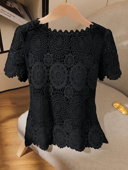 GlowEve Women's Crochet Lace Fashionable Elegant Slimming Design Square Neck Short Sleeve Blouse